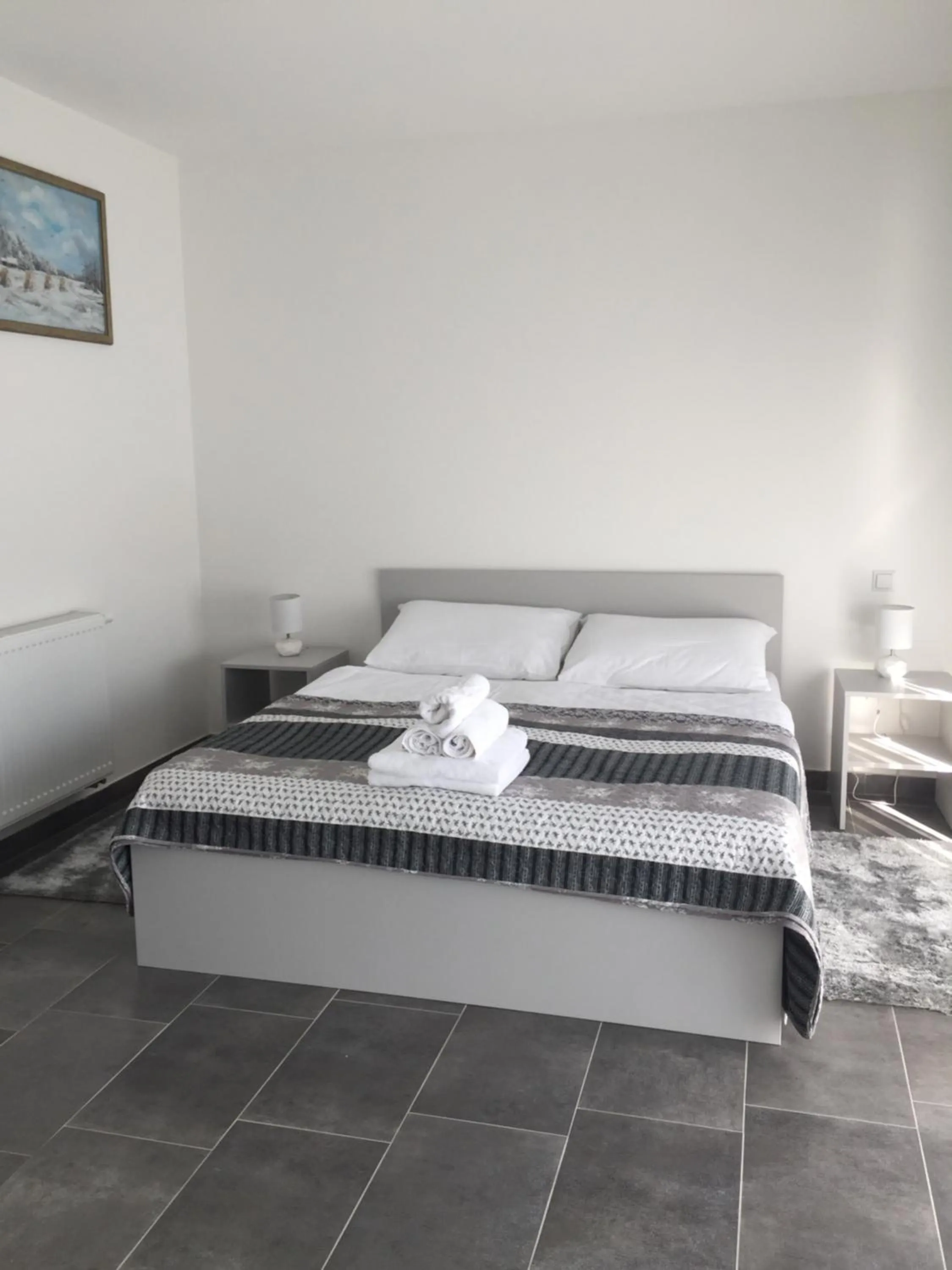 Bed in Filipovic rent a car & apartments