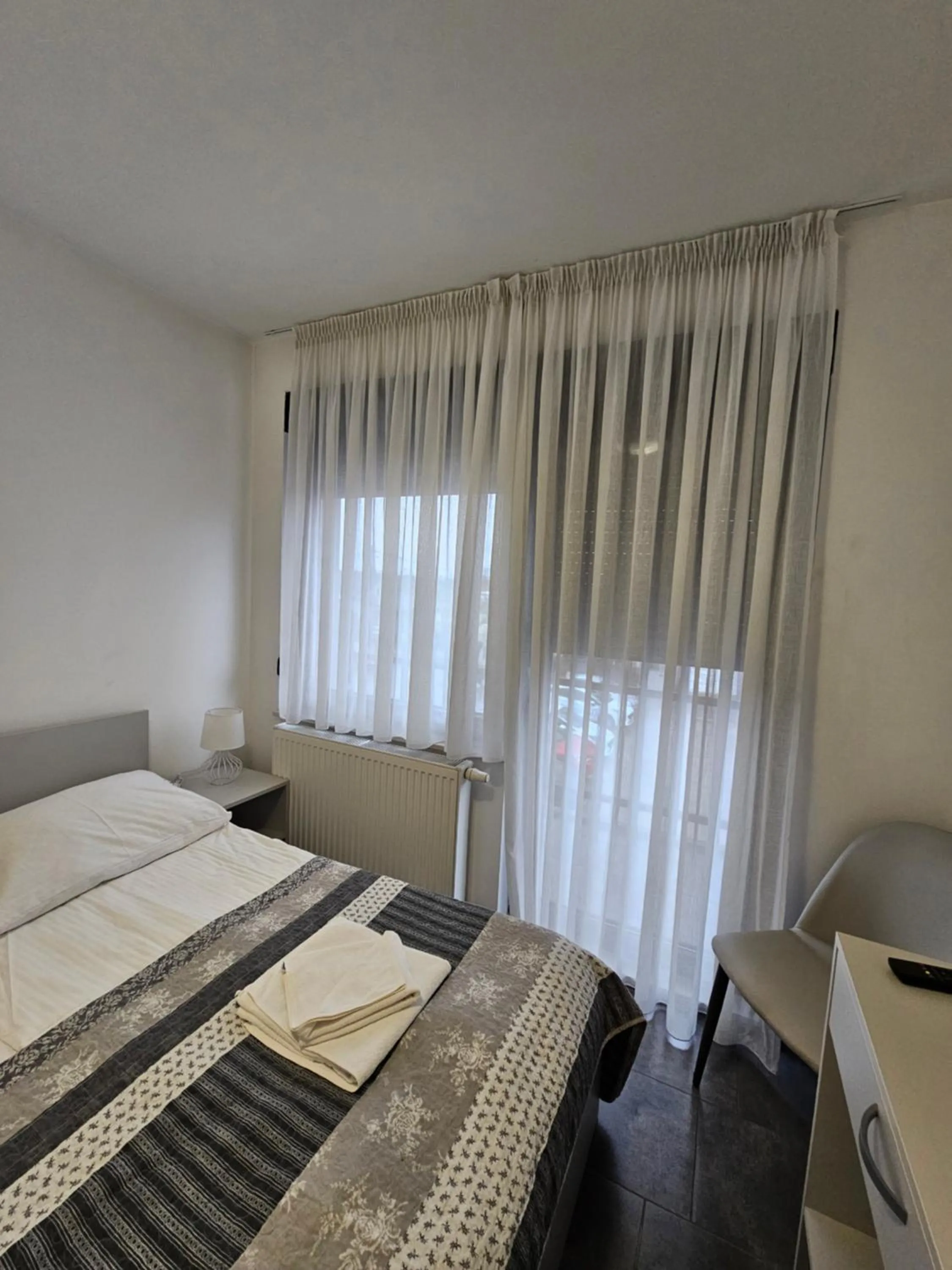 Bed in Filipovic rent a car & apartments