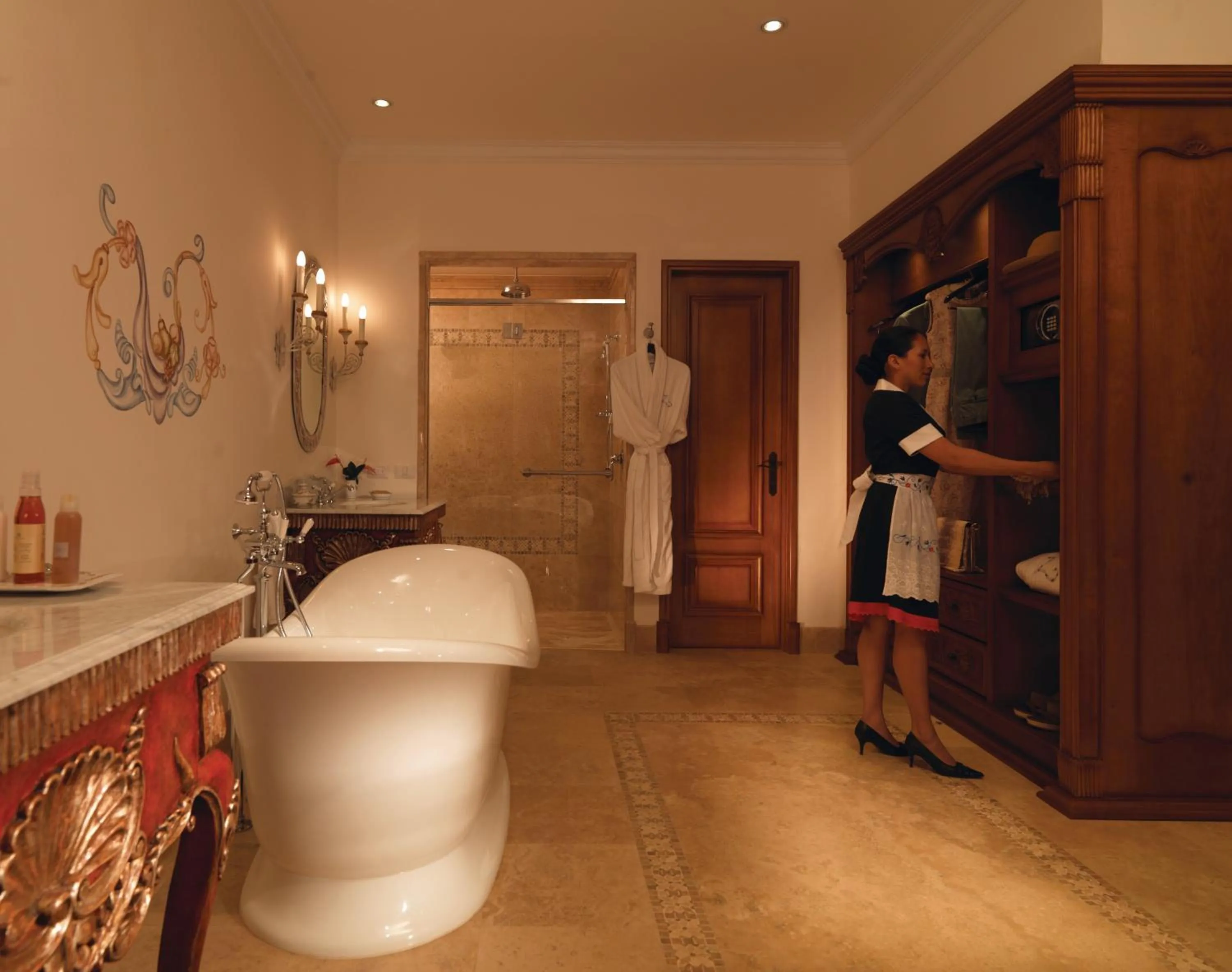 Bathroom in Palacio Nazarenas, A Belmond Hotel, Cusco