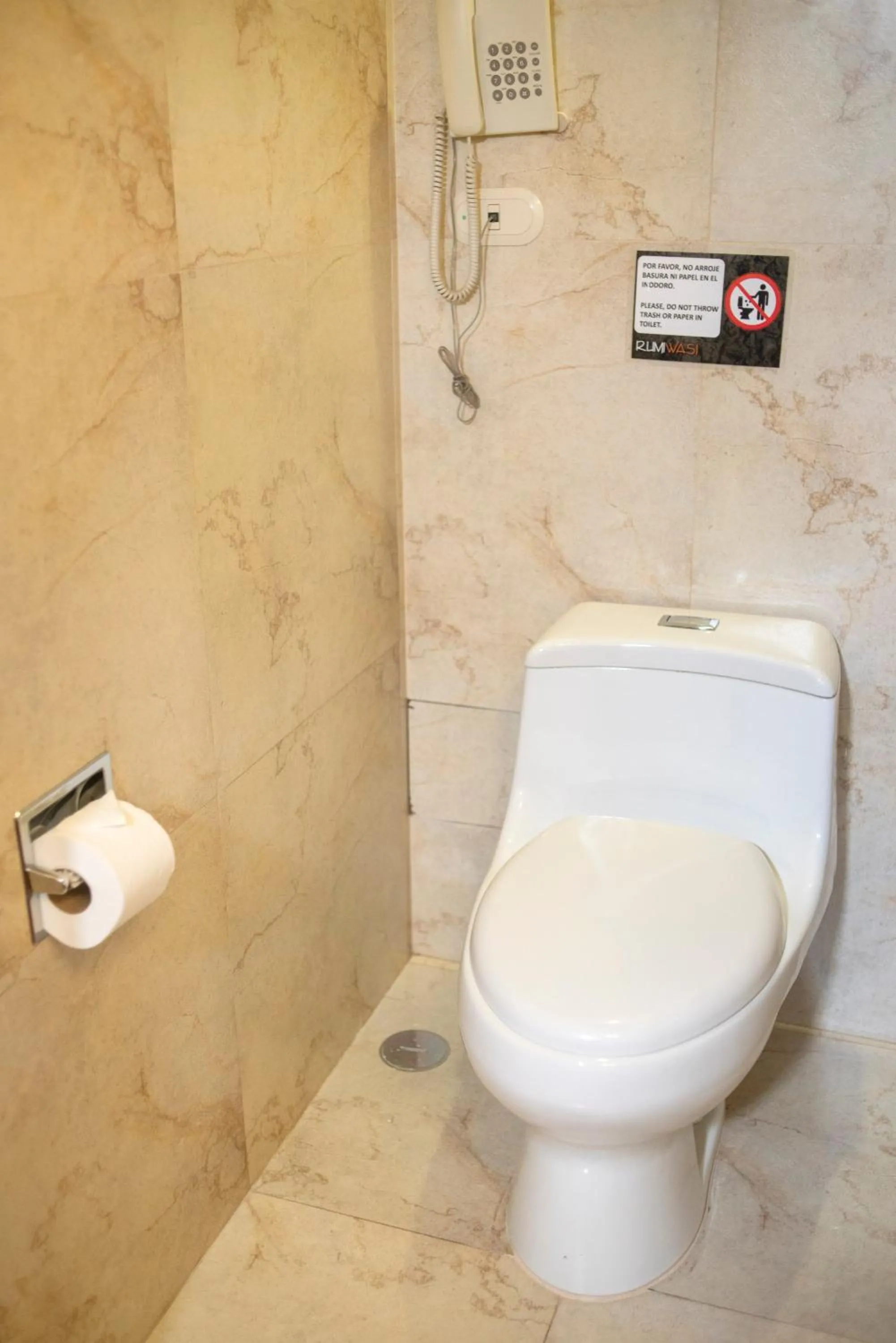 Bathroom in Rumi Wasi