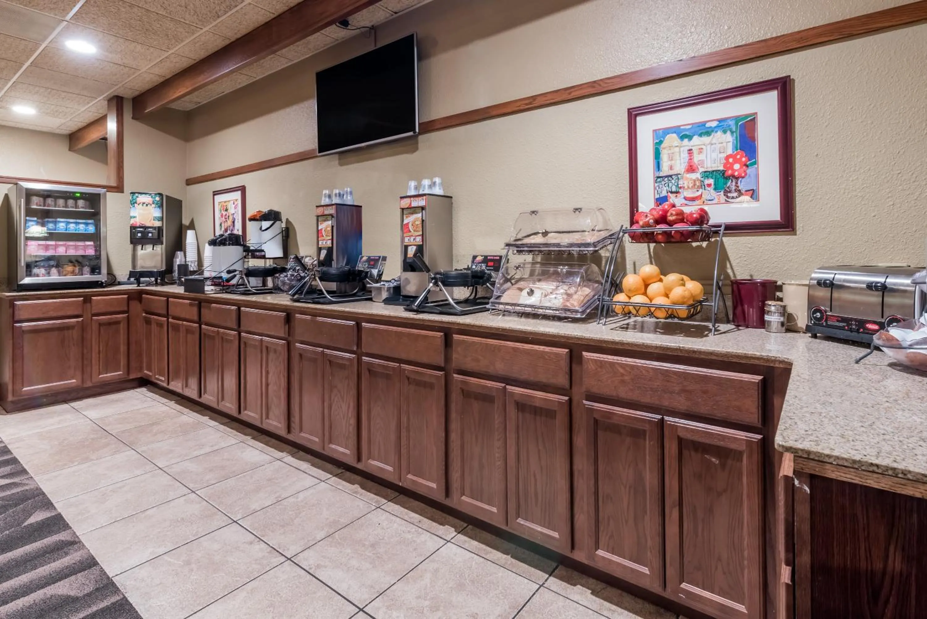 Food and drinks in Ramada by Wyndham Fargo