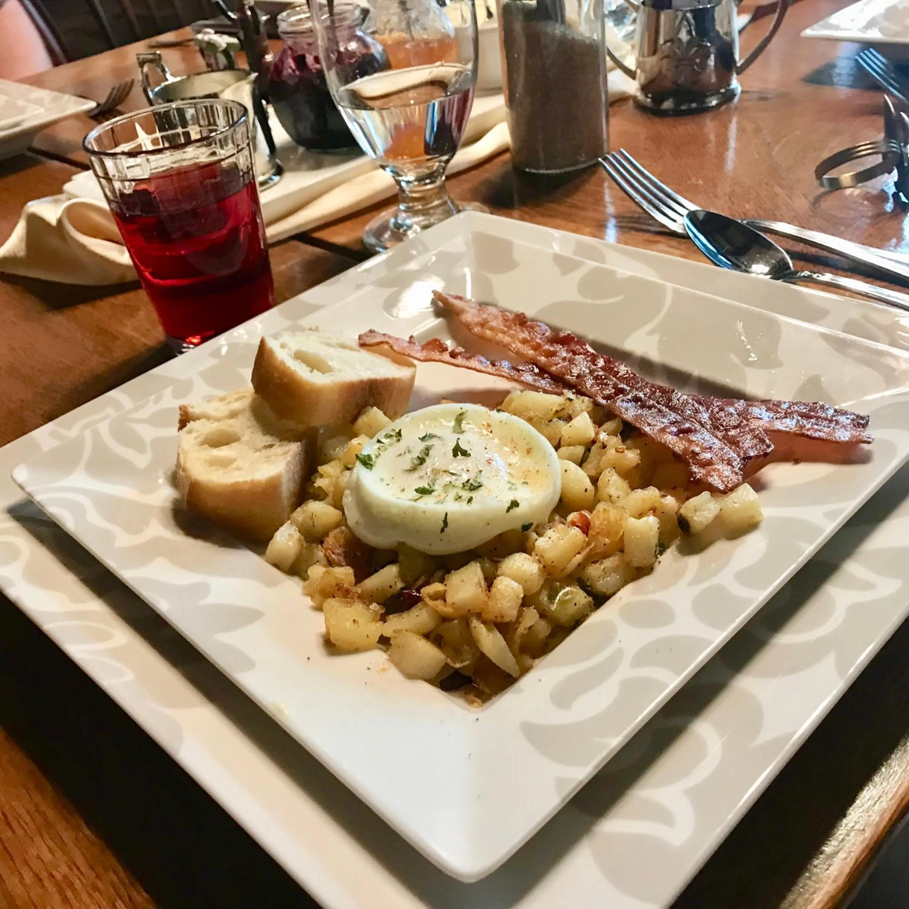 Breakfast in Canal Street Inn