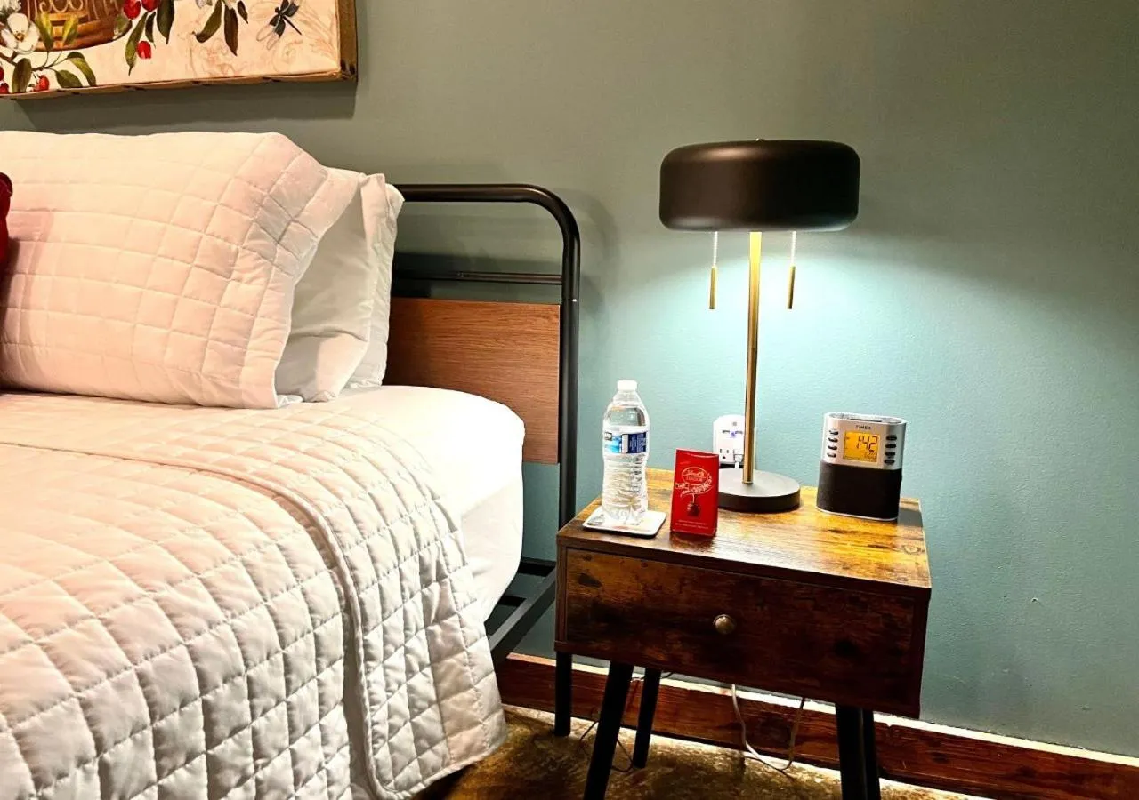 Bed in Canal Street Inn