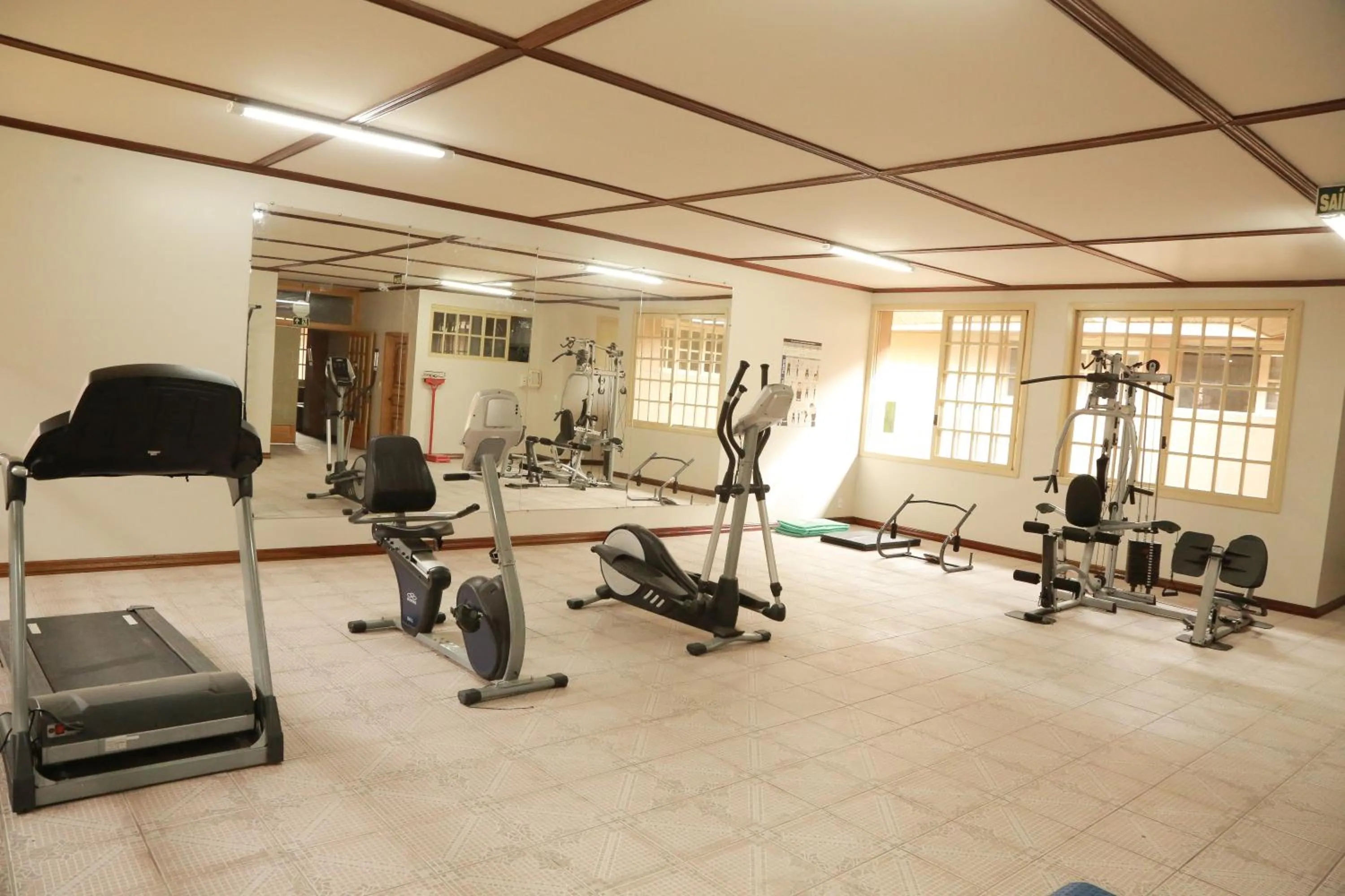 Fitness centre/facilities in Letto Hotel Flores da Cunha