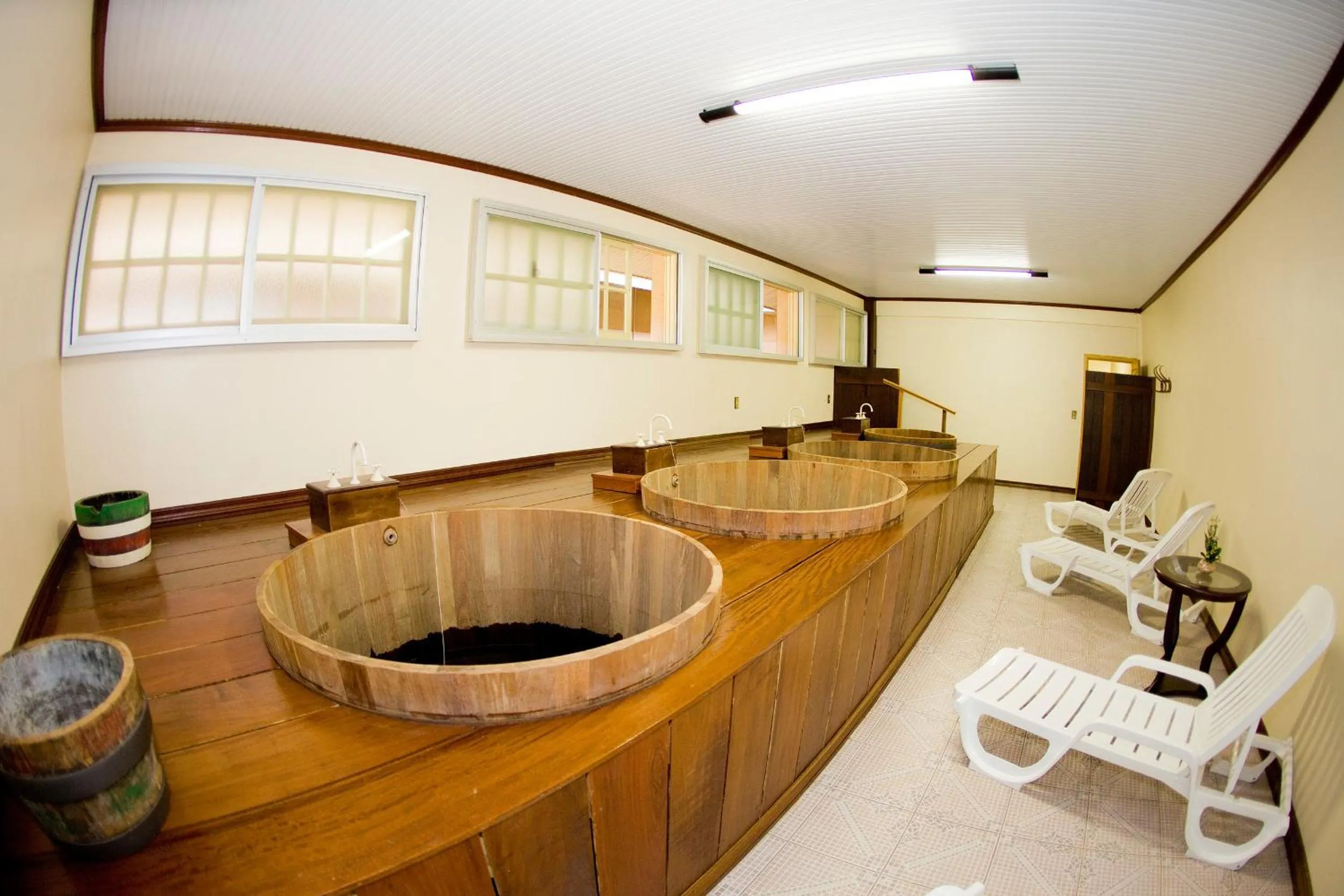 Public Bath in Letto Hotel Flores da Cunha