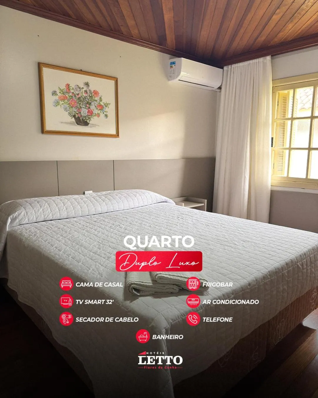 Text overlay, Bed in Letto Hotel Flores da Cunha