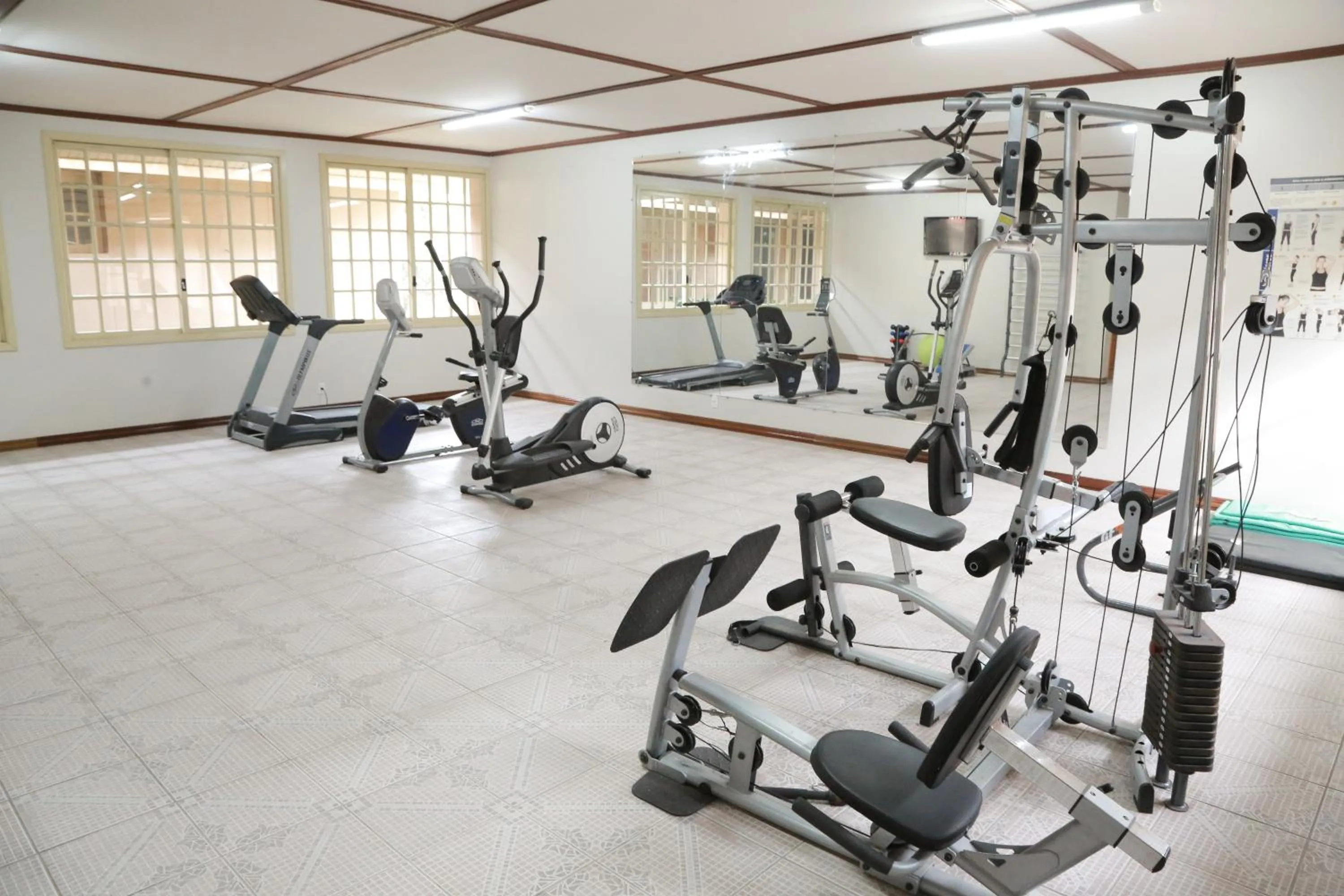 Fitness centre/facilities in Letto Hotel Flores da Cunha