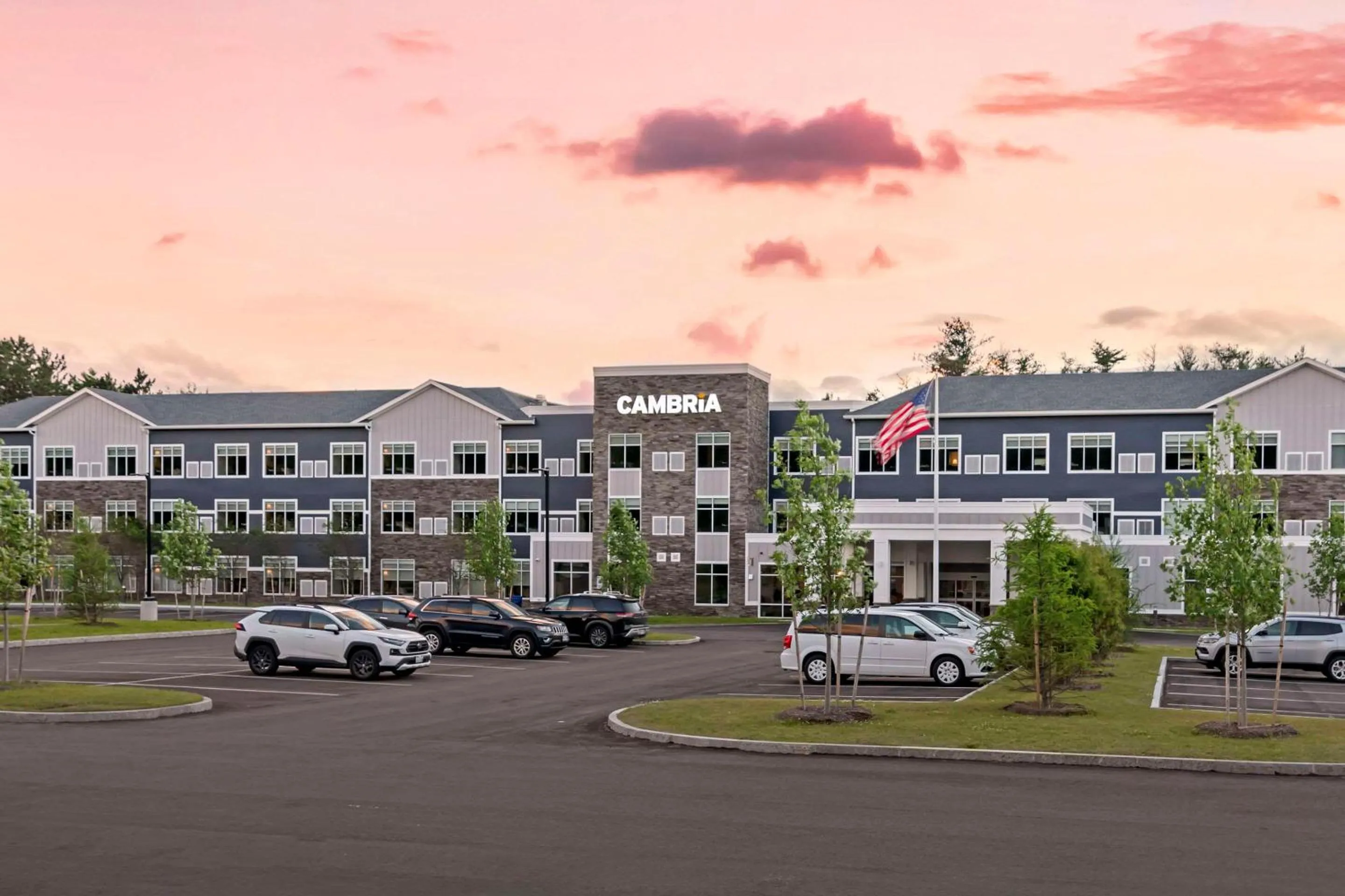 Property building in Cambria Hotel North Conway
