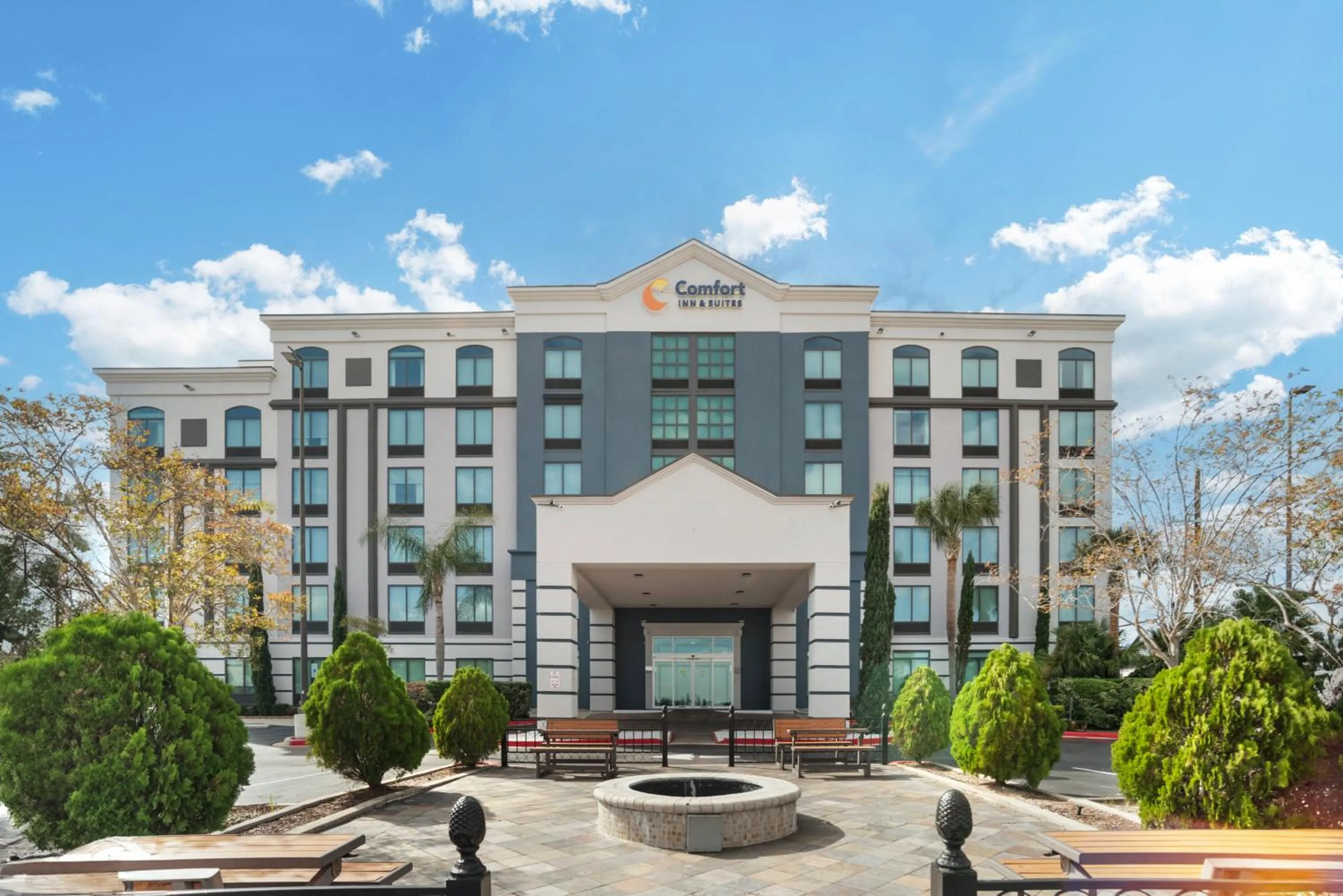 Comfort Inn & Suites New Orleans Airport North