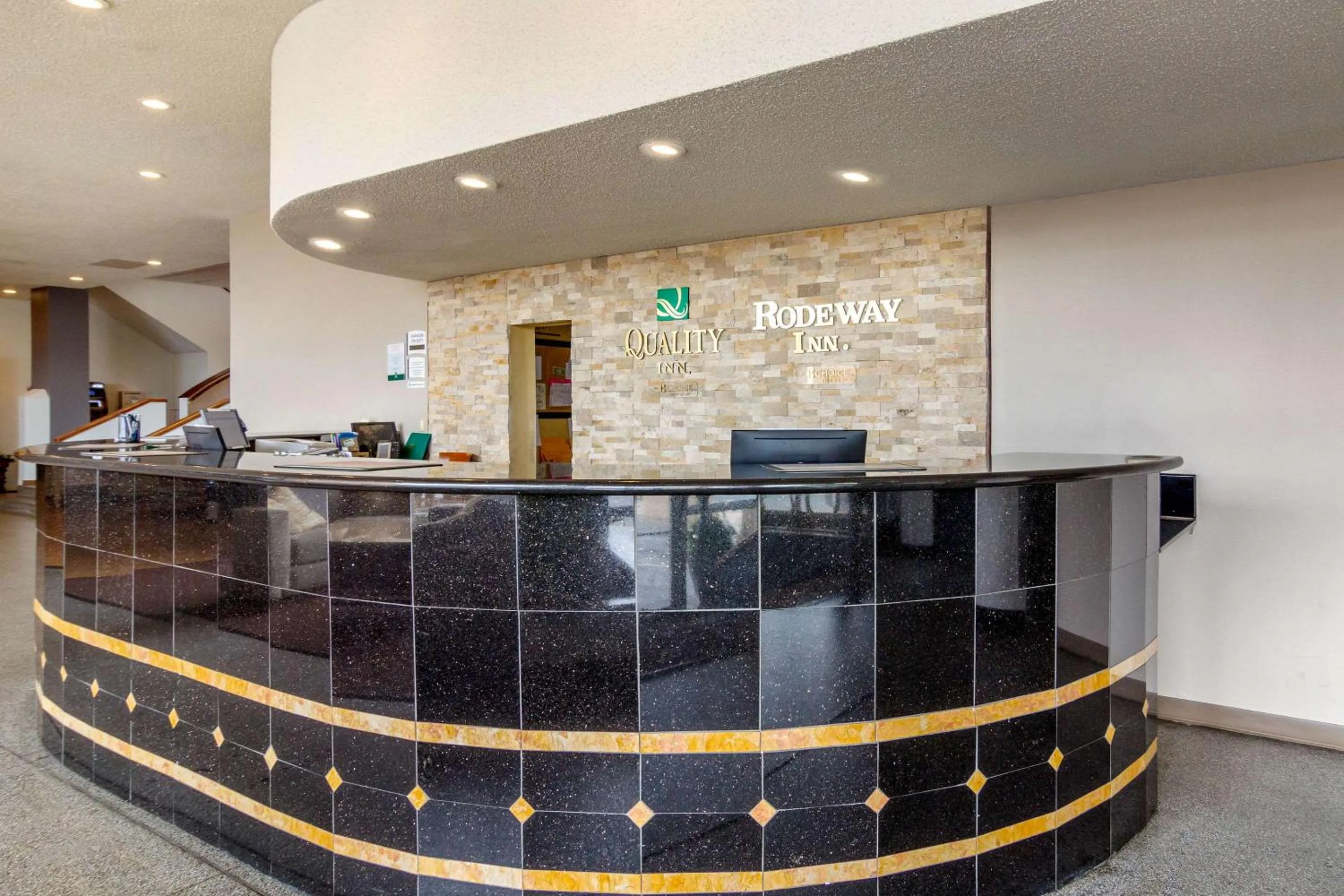 Lobby or reception in Budget Inn Denver Downtown