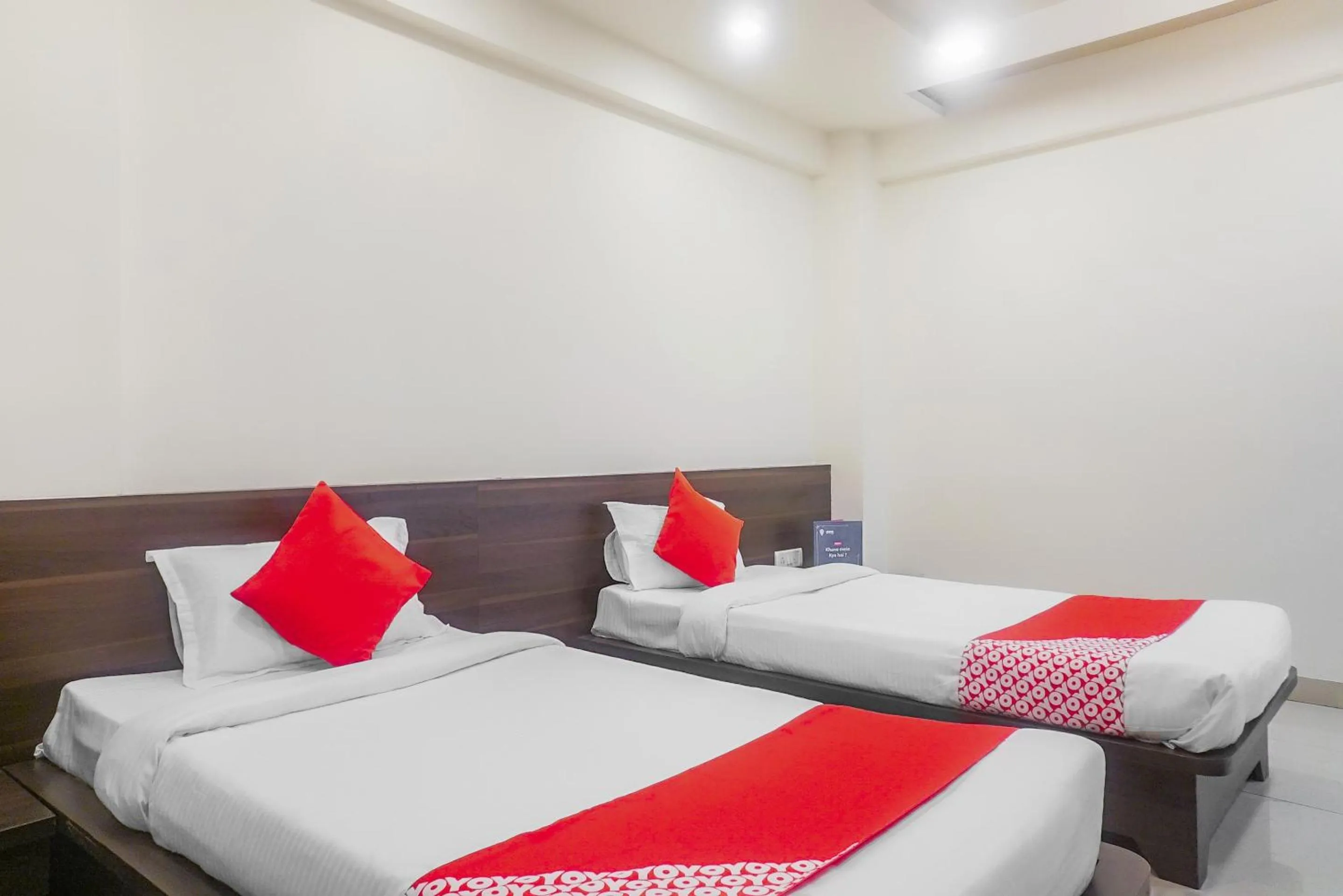 Bedroom, Bed in Hotel O Paradise Inn Talegaon Dabhade
