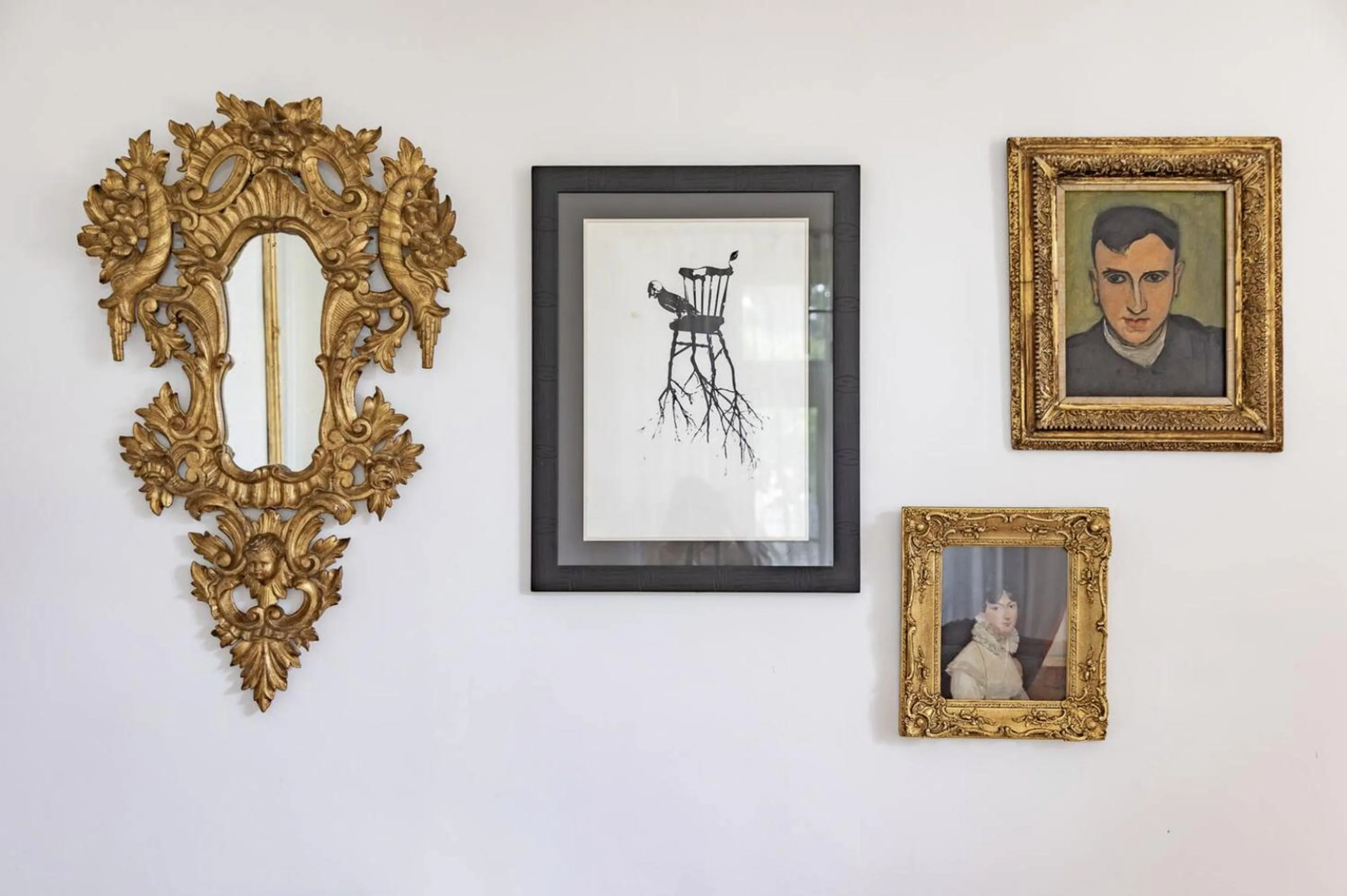 Decorative detail in Islington Hotel