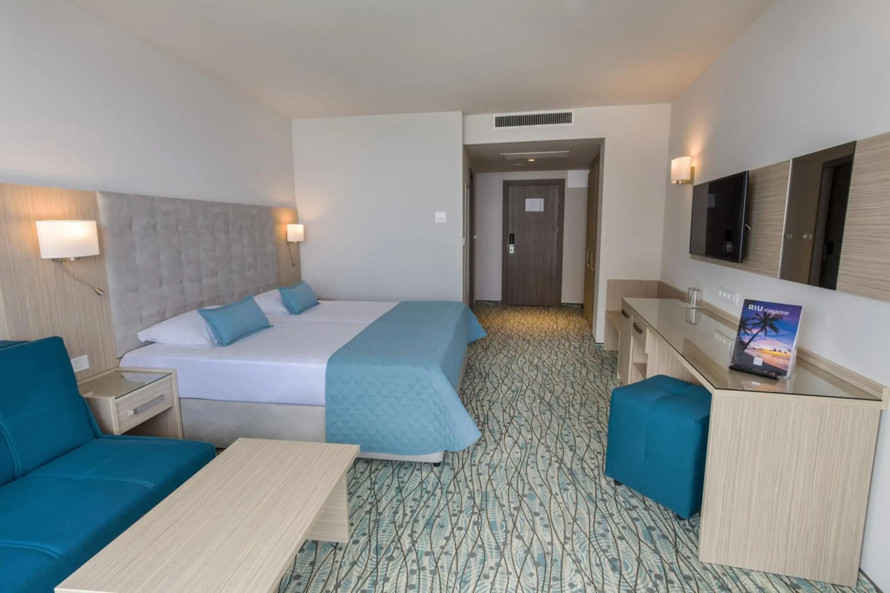 Double Room (1 Adult + 1 Child 0-11 years) in Astoria Hotel All Inclusive & Private Beach Double Room (1 Adult + 1 Child 0-11 years) in Astoria Hotel All Inclusive & Private Beach