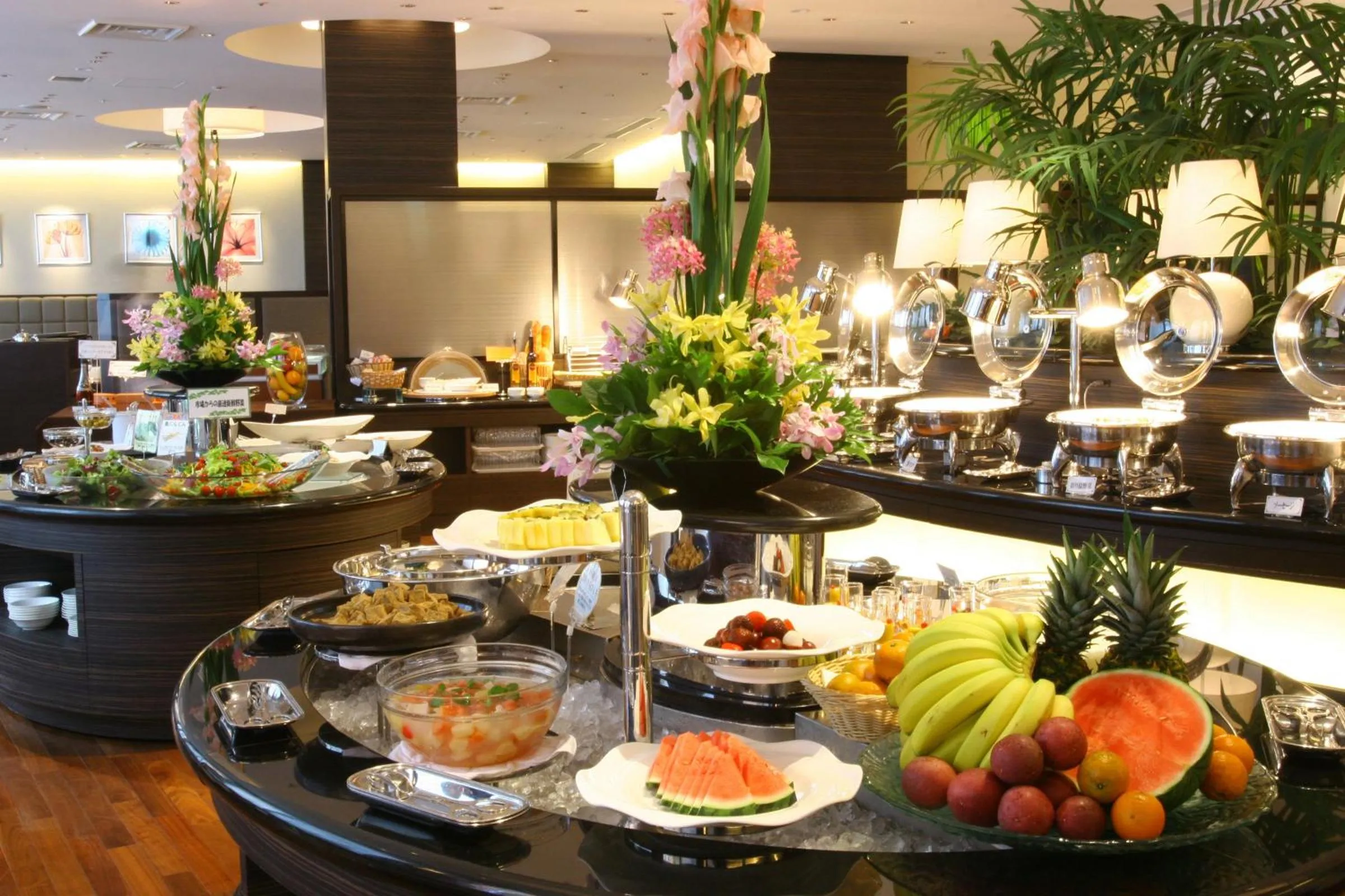 Restaurant/places to eat in Hotel JAL City Naha