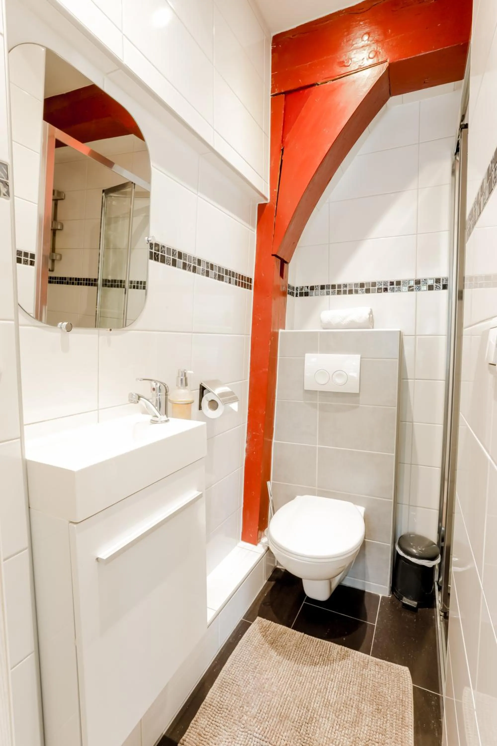 Toilet in Sunflower Amsterdam