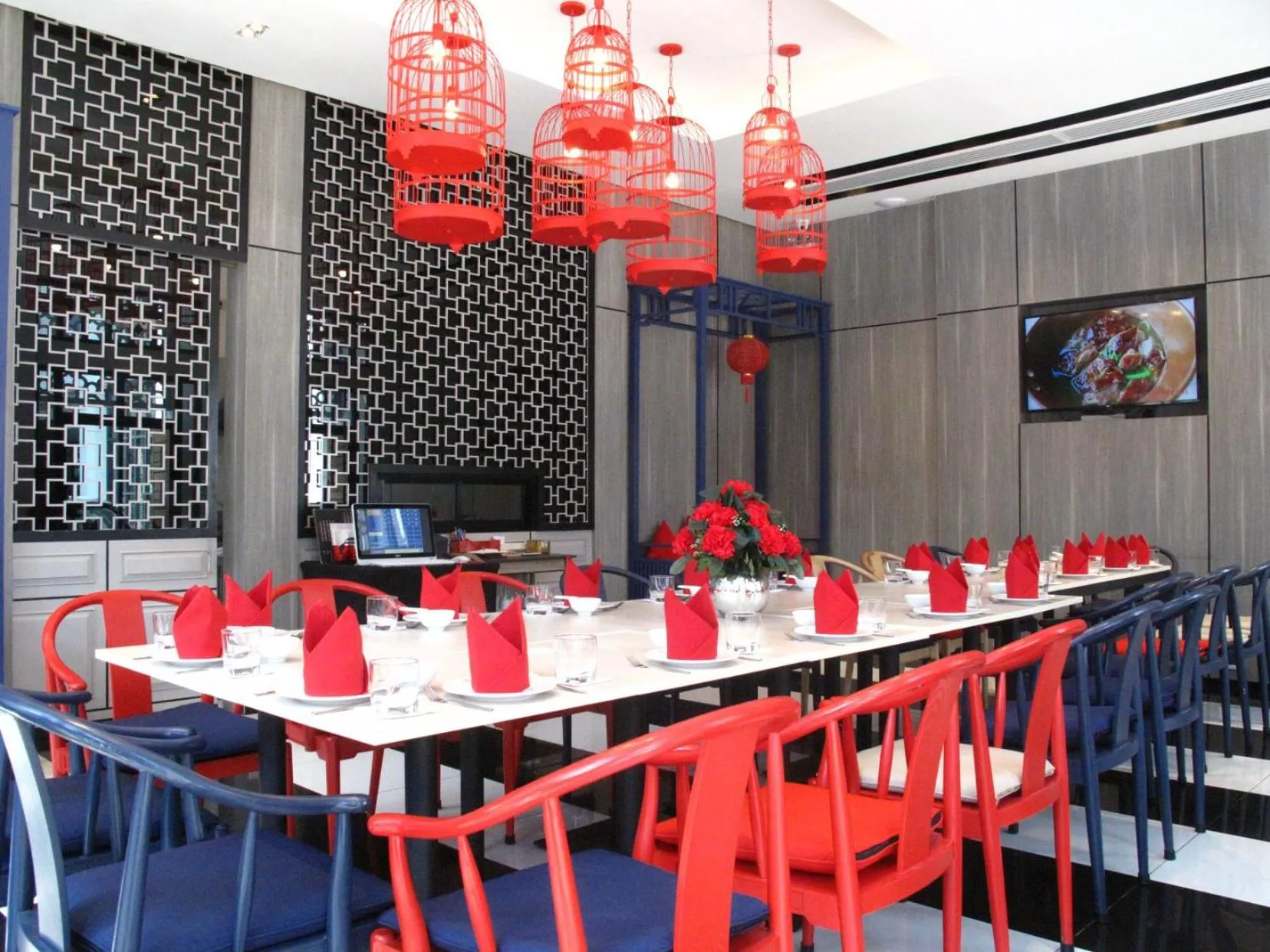 Restaurant/places to eat in Pearl Hotel Phuket