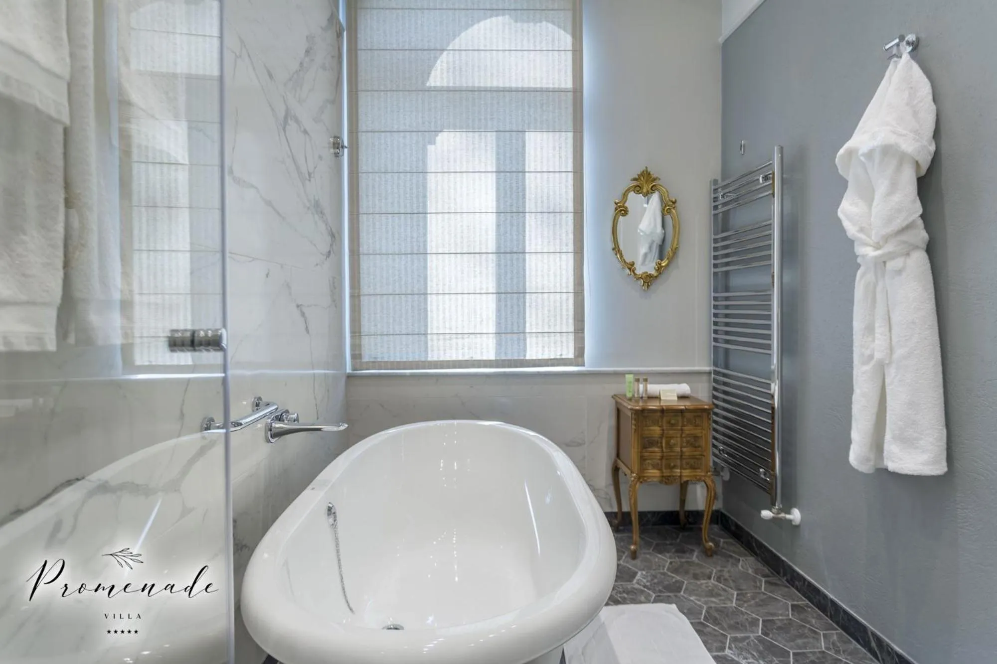 Bathroom in Villa Promenade