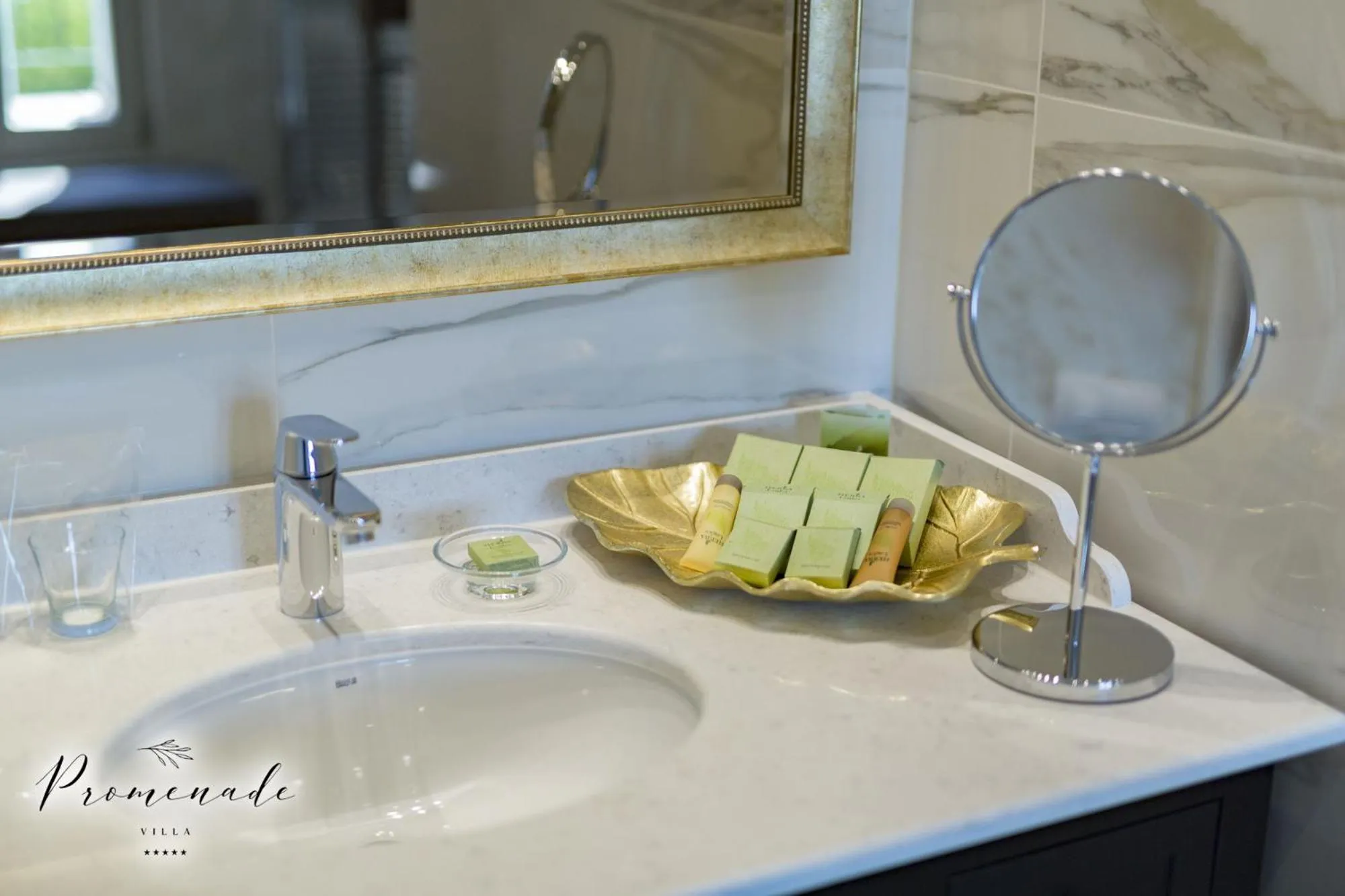 Bathroom in Villa Promenade