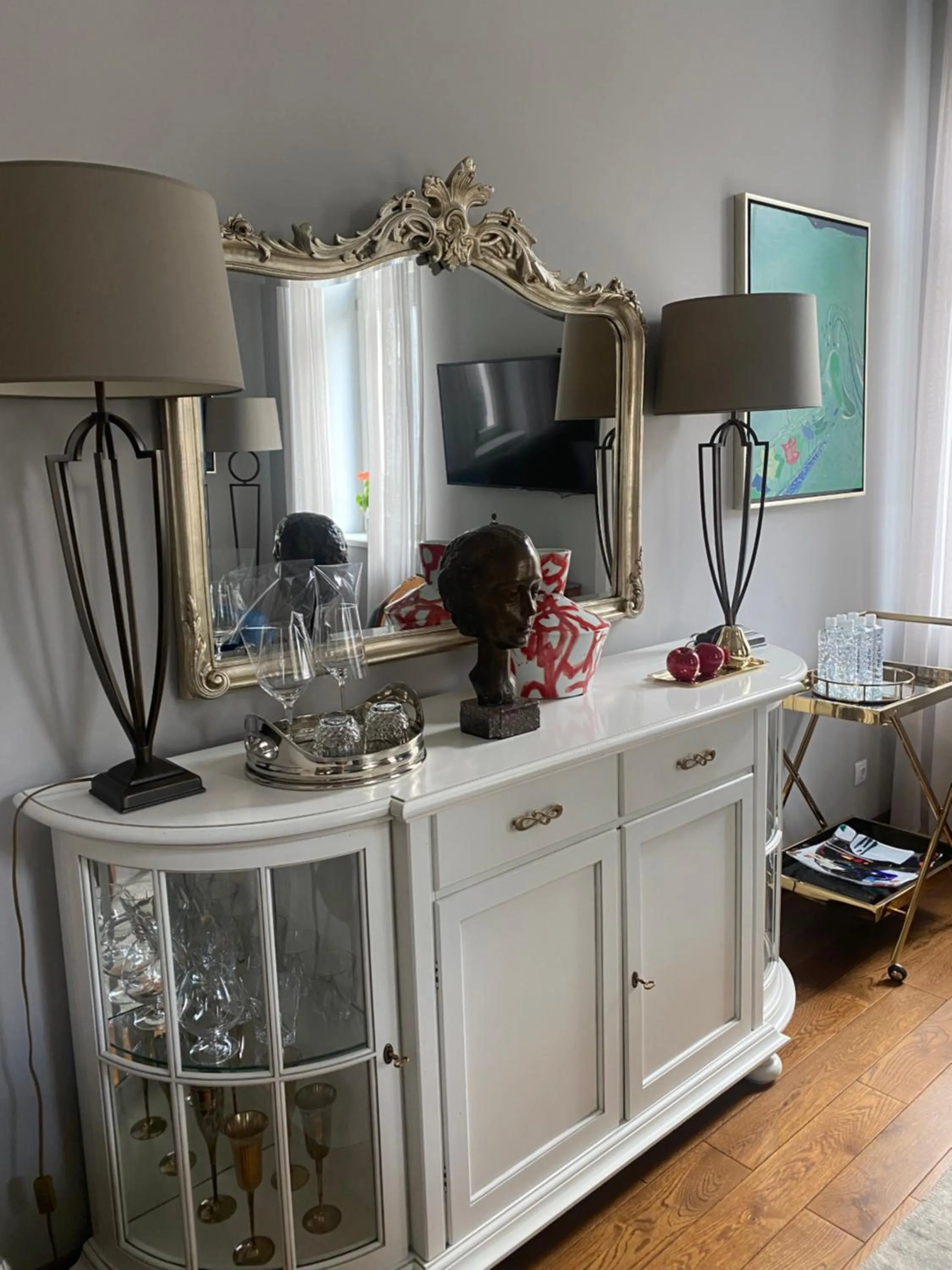 Communal lounge/ TV room in Villa Promenade