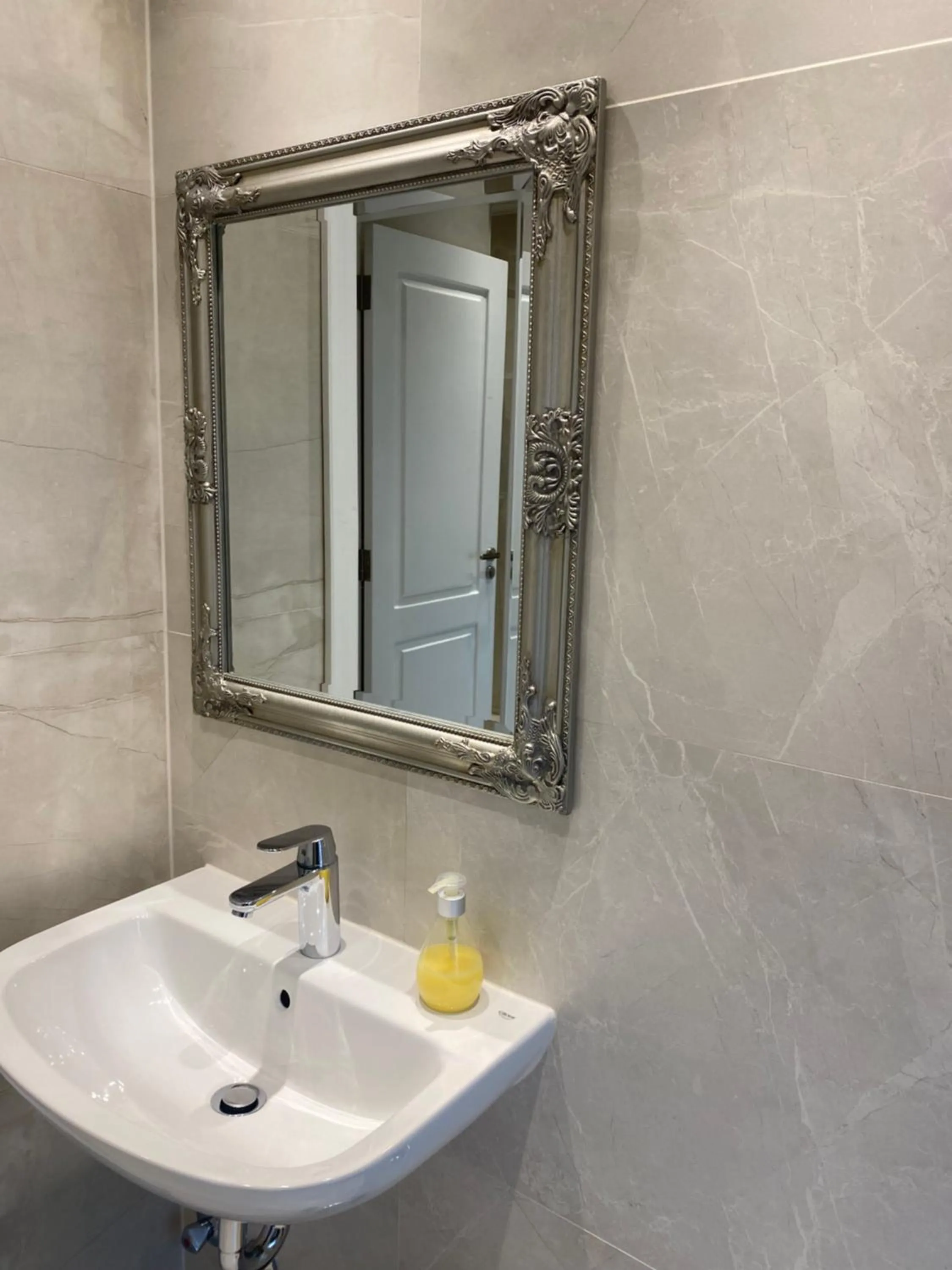 Bathroom in Villa Promenade