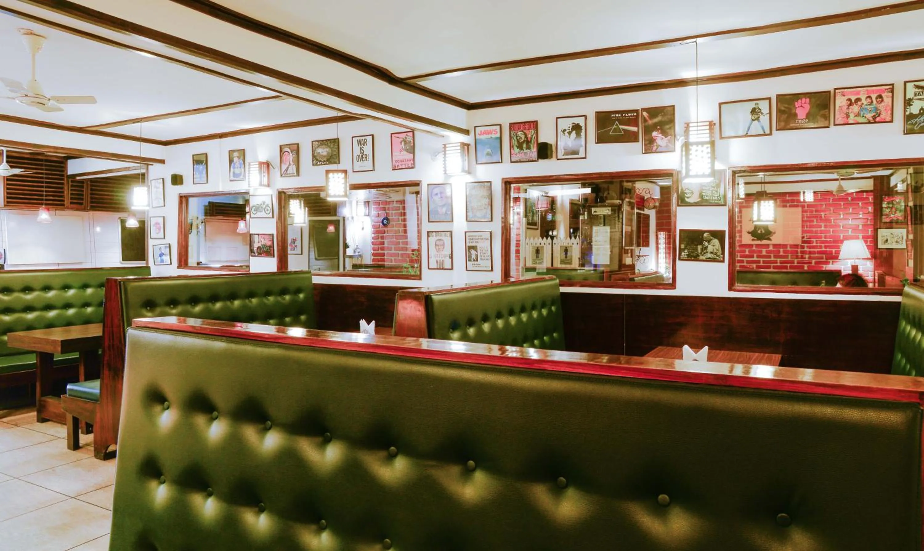 Restaurant/places to eat in The Nettle and Fern Hotel Gangtok