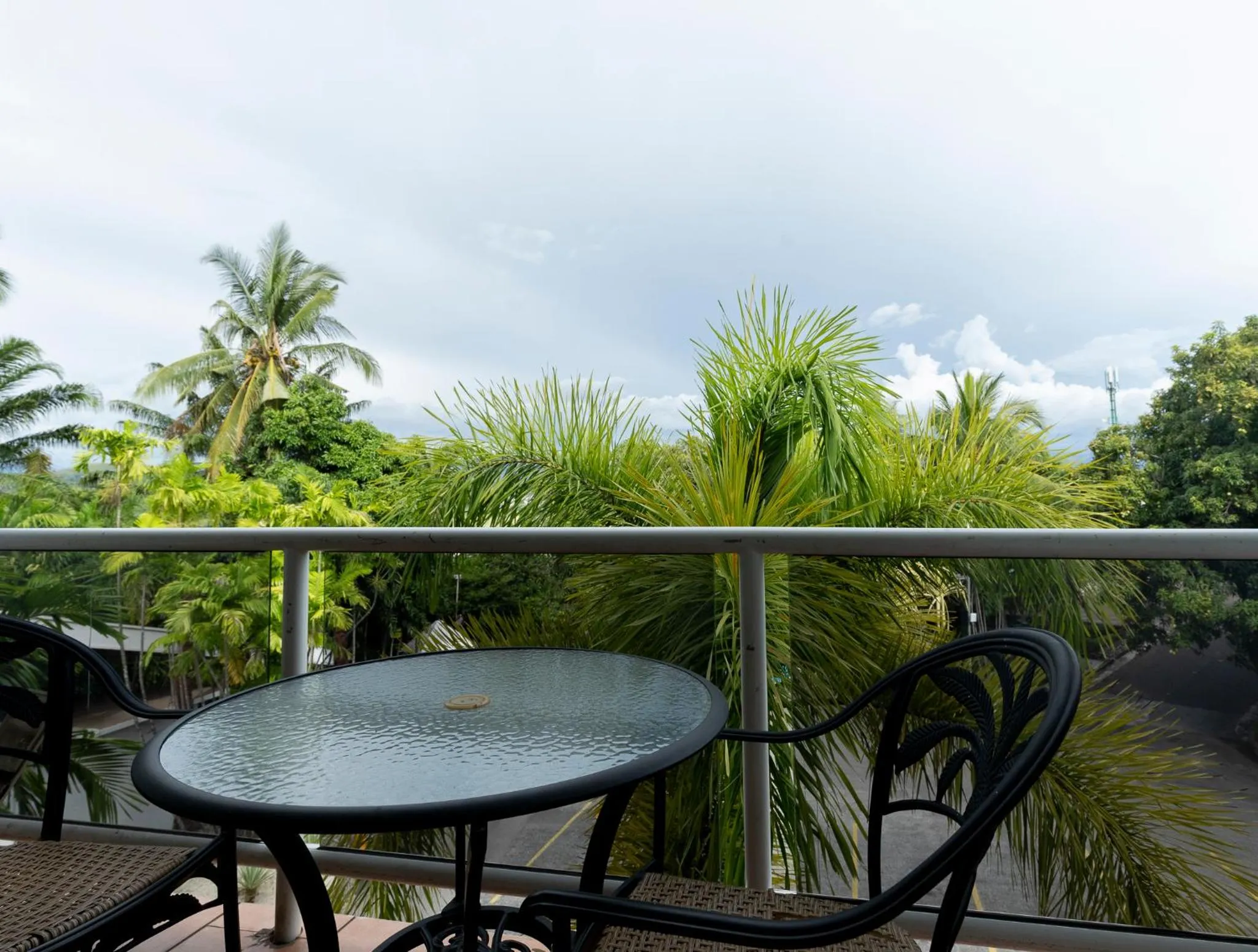 Day in Airways Hotel