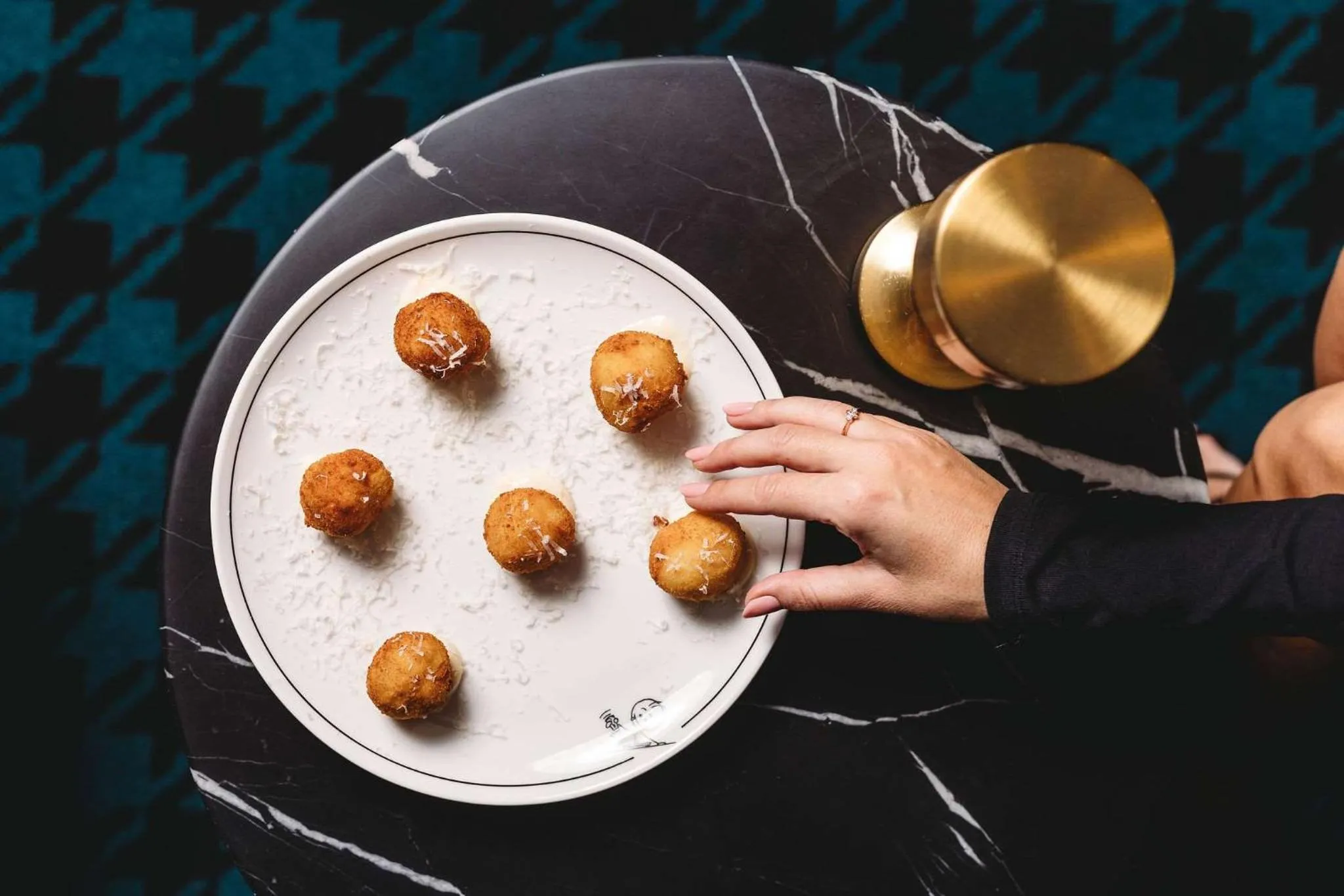 Food and drinks in The Capitol Hotel Sydney