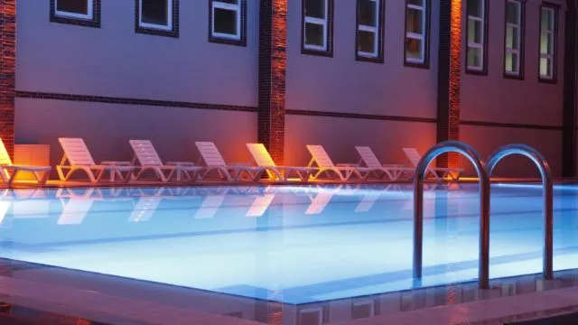 Swimming pool in Basaranlar Thermal Otel