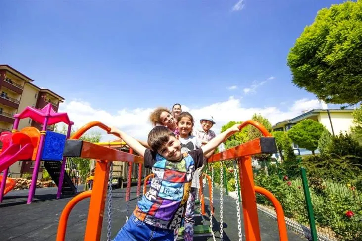 children in Basaranlar Thermal Otel