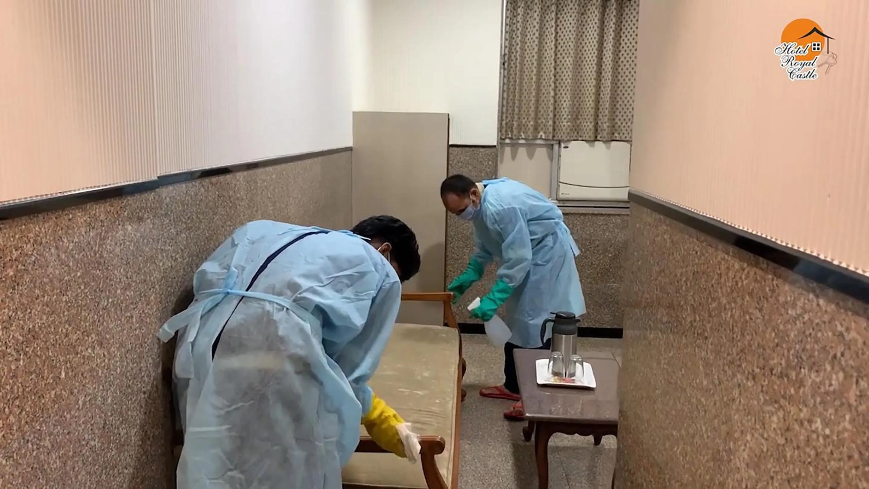 room service in Hotel Royal Castle