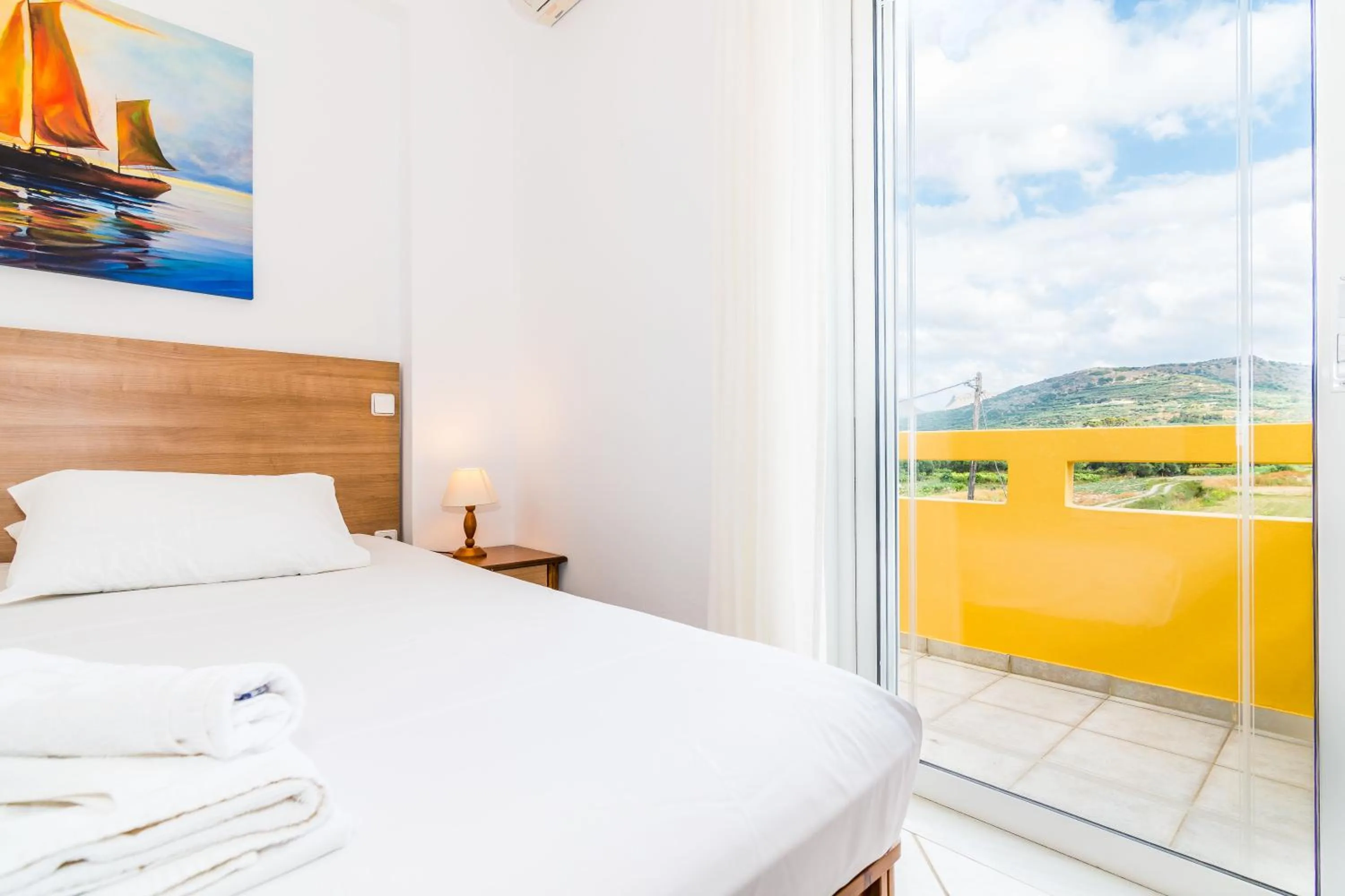 Bed in Thalassa Apartments