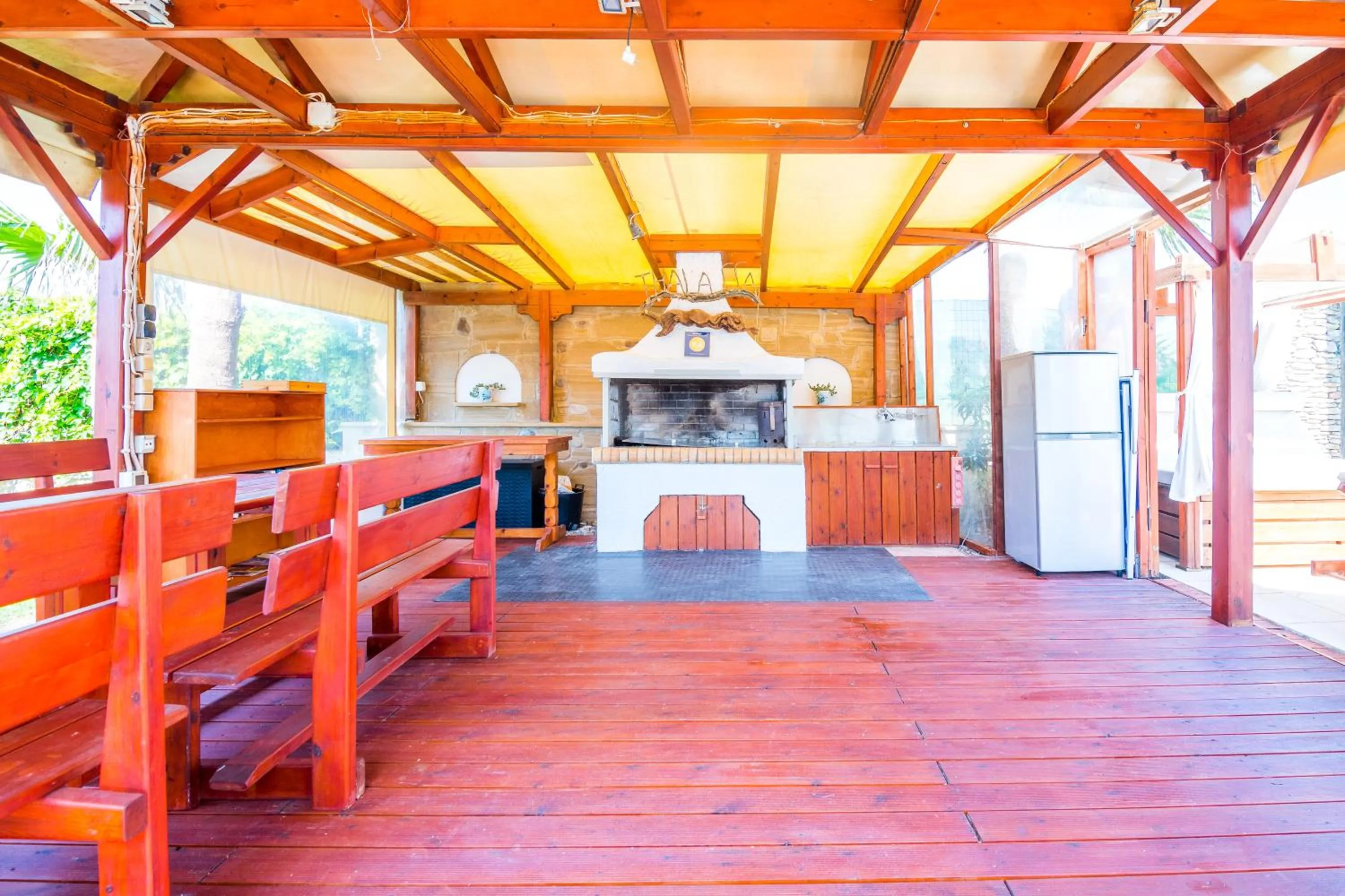 BBQ facilities in Thalassa Apartments