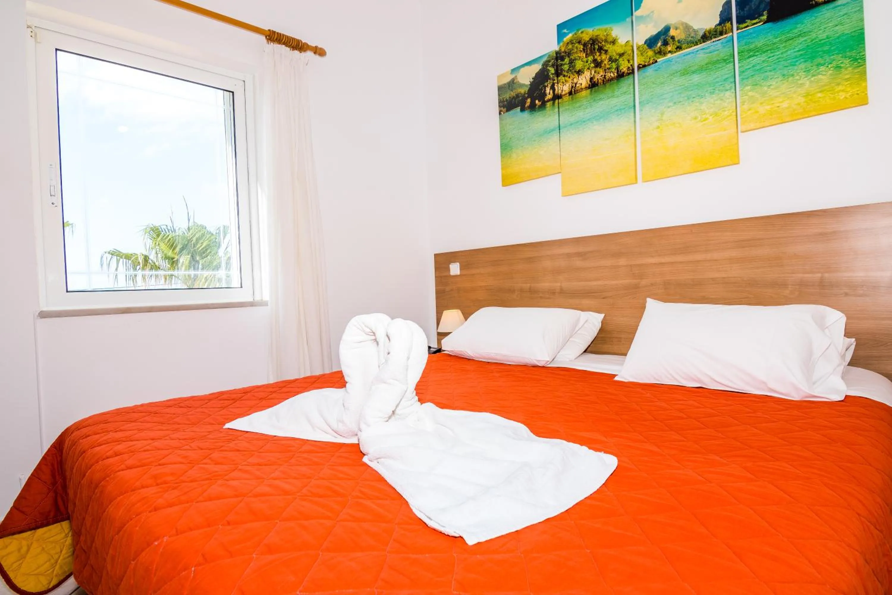 Bed in Thalassa Apartments