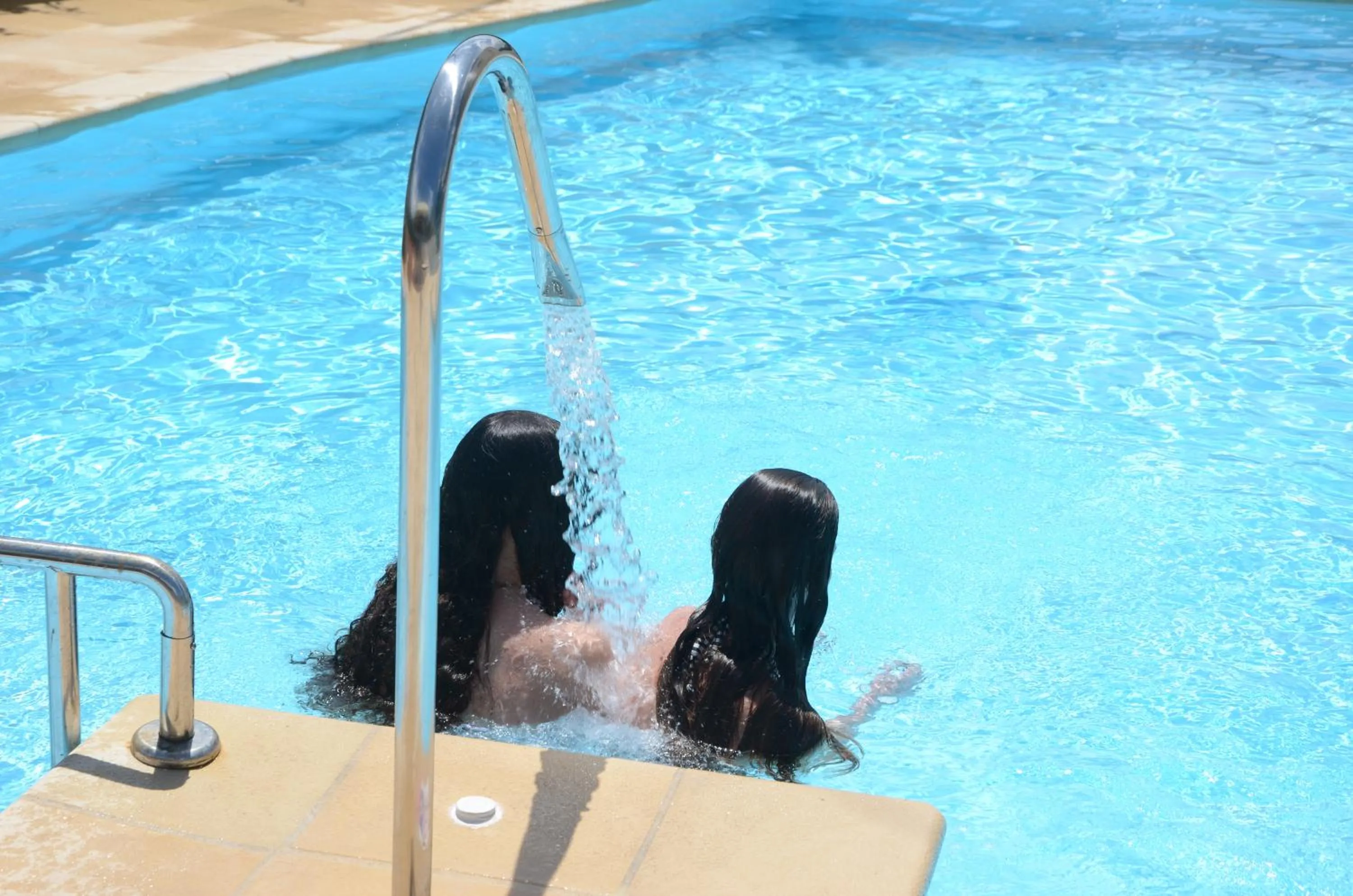 Hot Tub in Thalassa Apartments