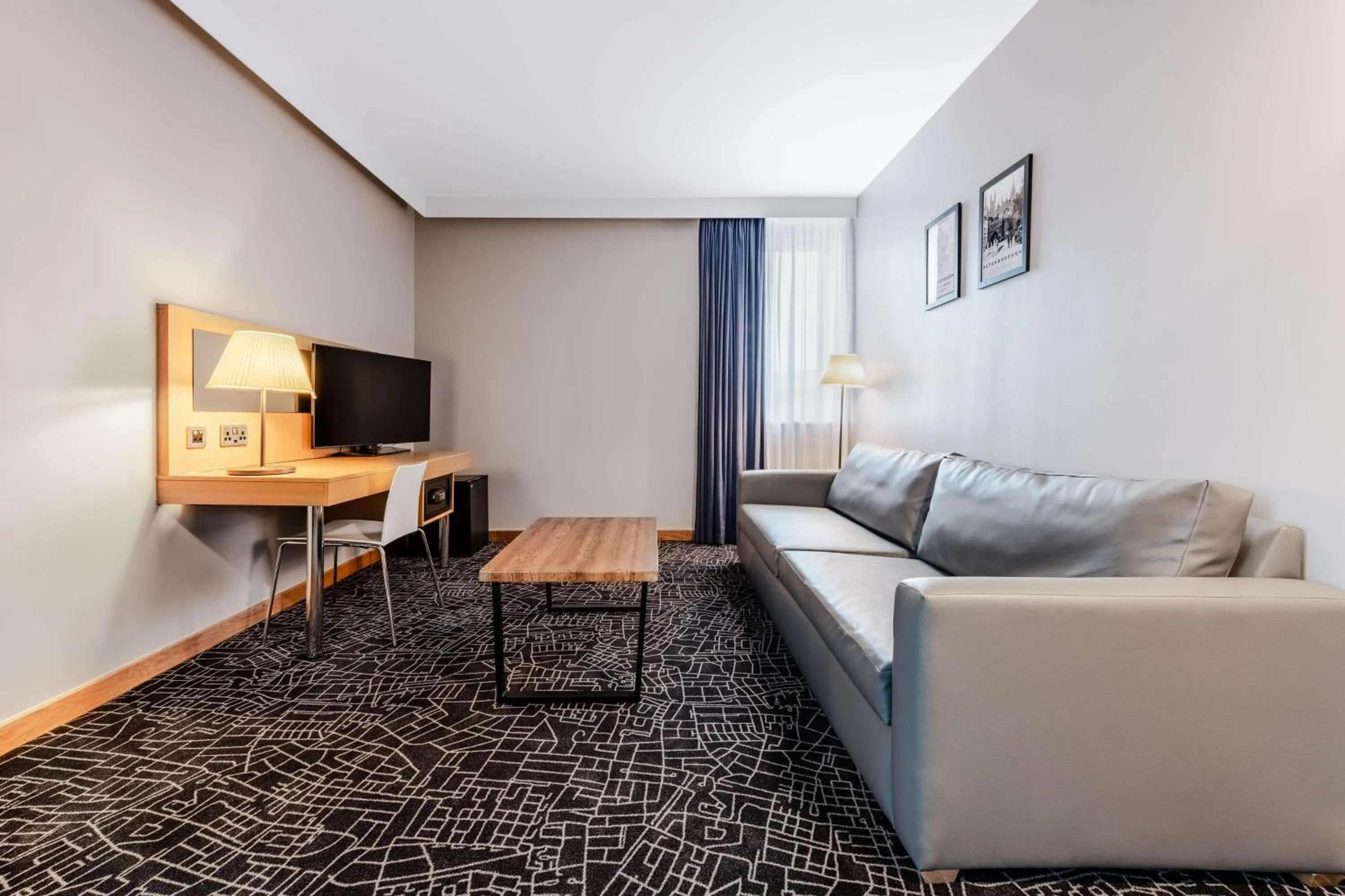 Photo of the whole room in Park Inn by Radisson Peterborough