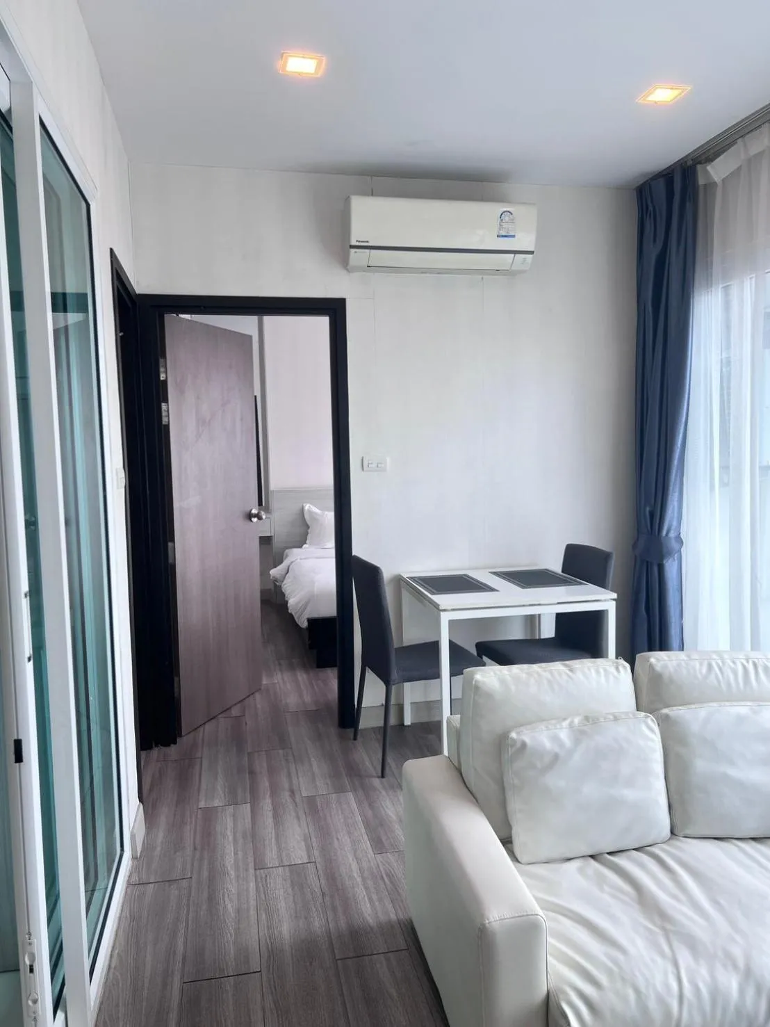 Photo of the whole room, Bed in Locals Prio ChiangMai Central Airport Plaza