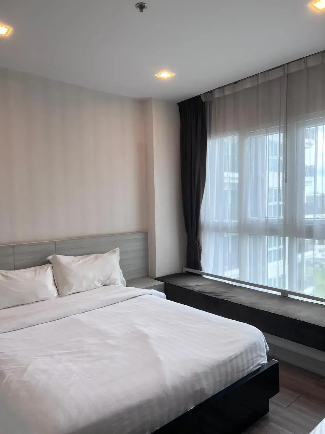 Deluxe Garden View Double Suite in Locals Prio ChiangMai Central Airport Plaza Deluxe Garden View Double Suite in Locals Prio ChiangMai Central Airport Plaza