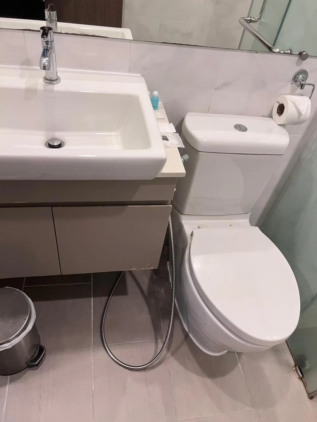 Toilet in Locals Prio ChiangMai Central Airport Plaza