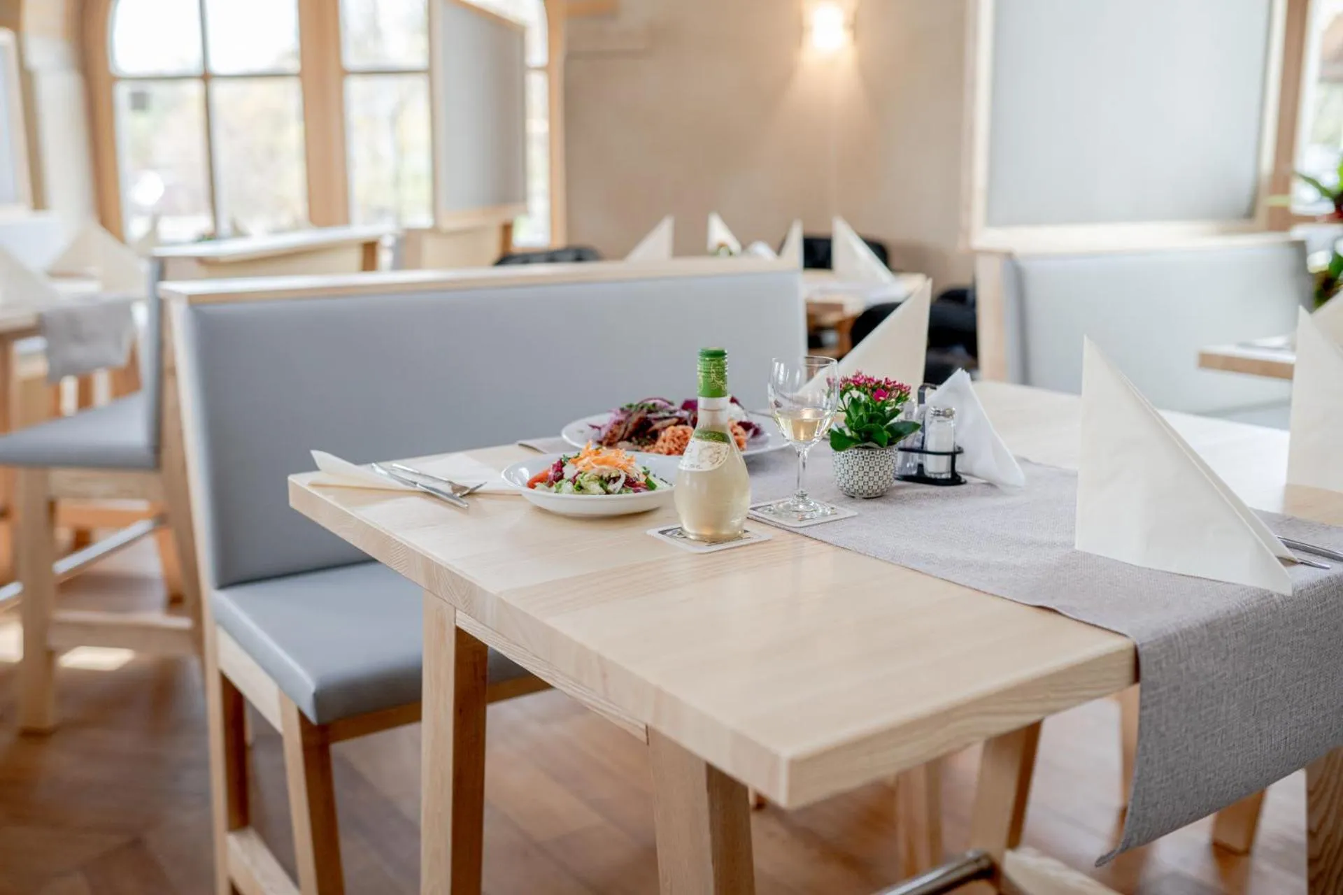 Restaurant/places to eat in Hotel Donau-Ries