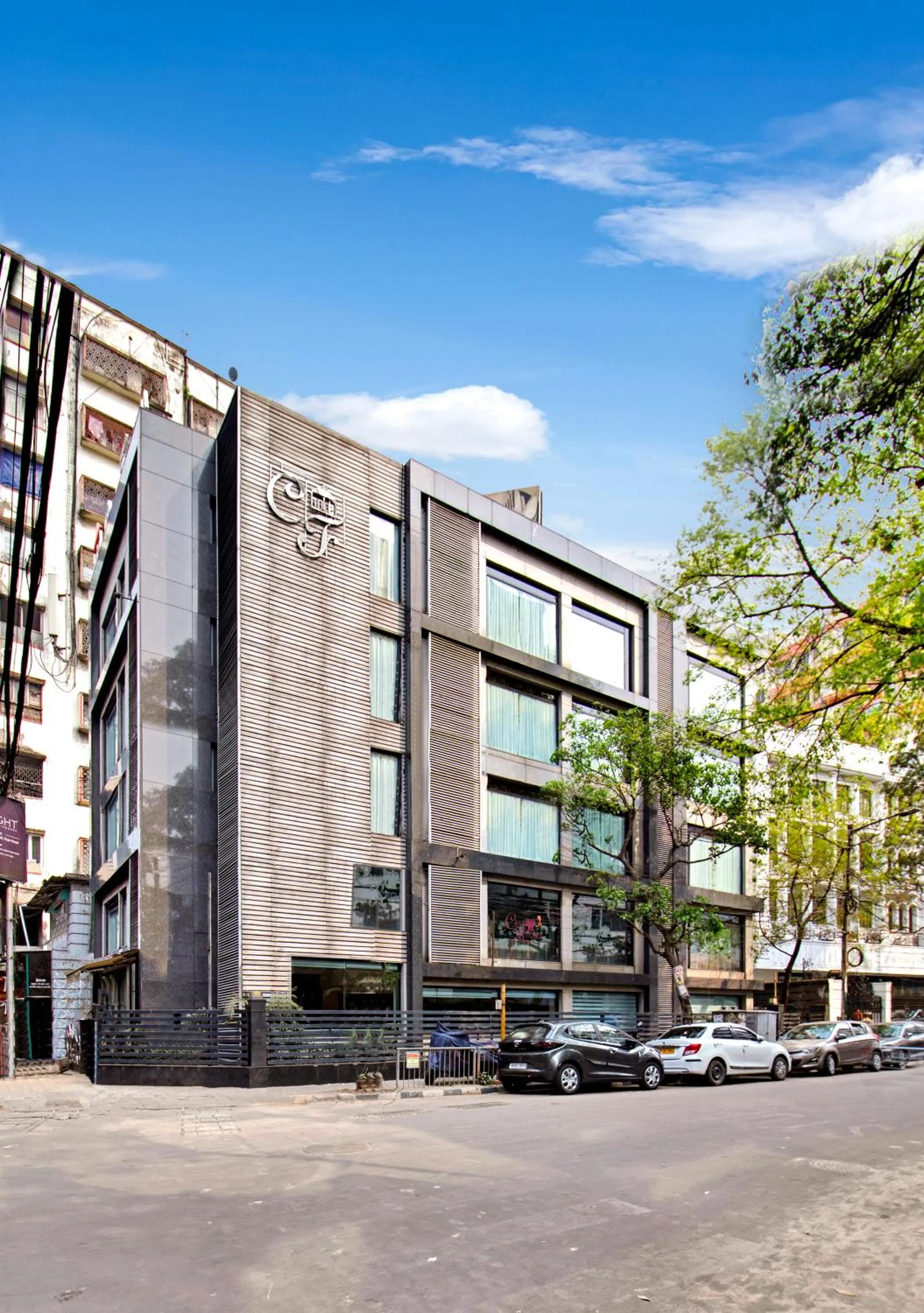 Property building in Hotel Casa Fortuna