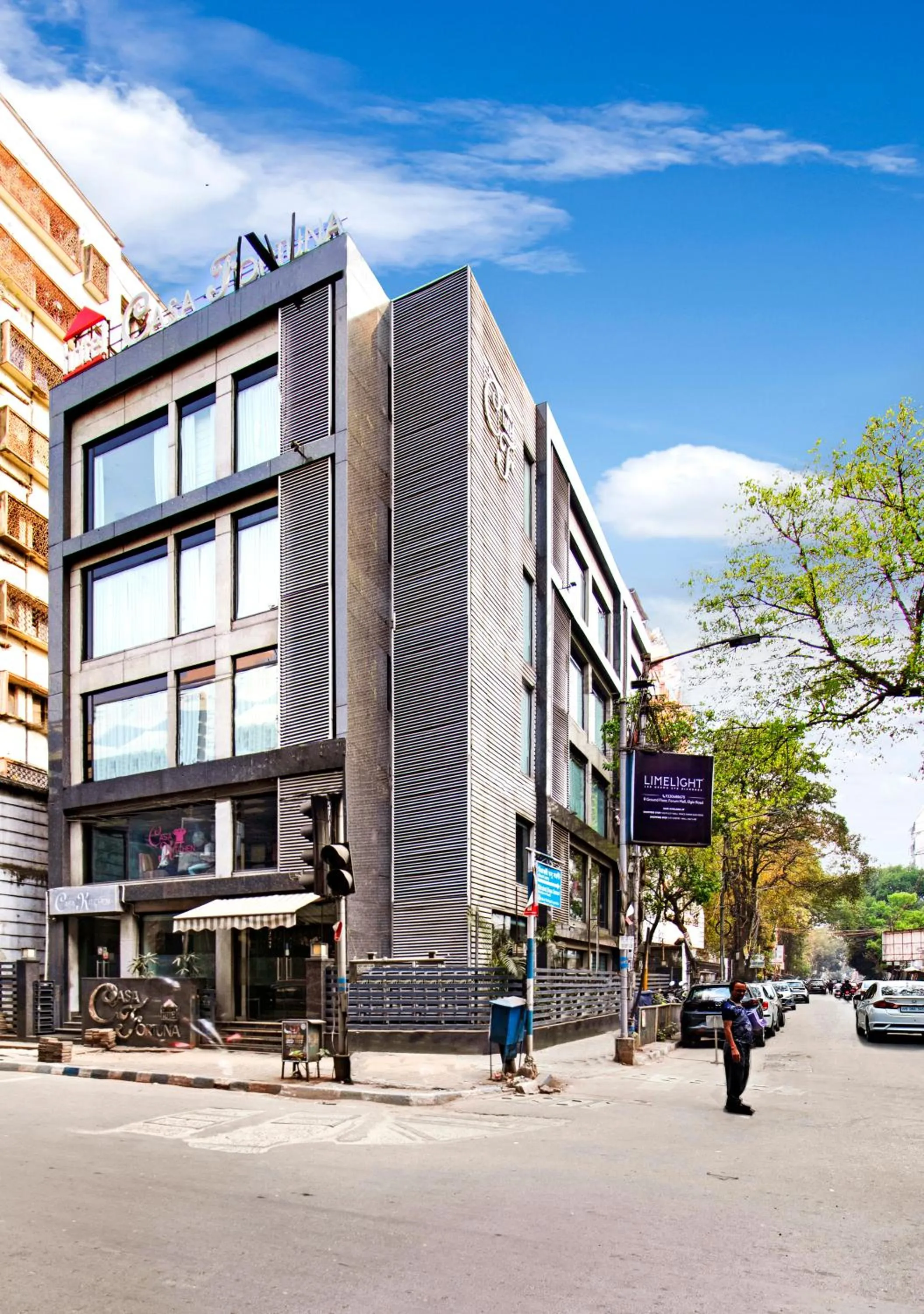 Property building in Hotel Casa Fortuna