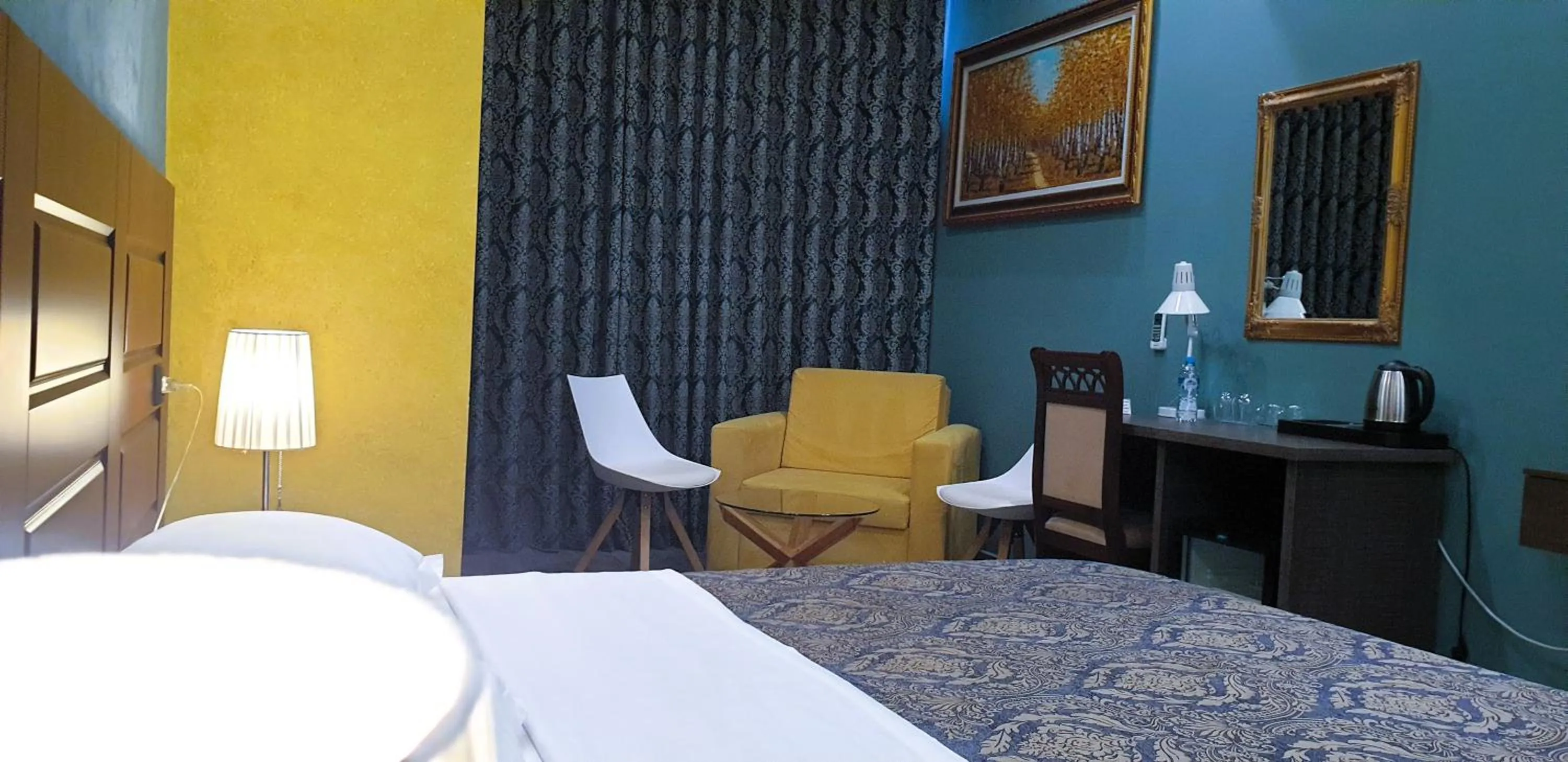 Bed in Comfort Hotel