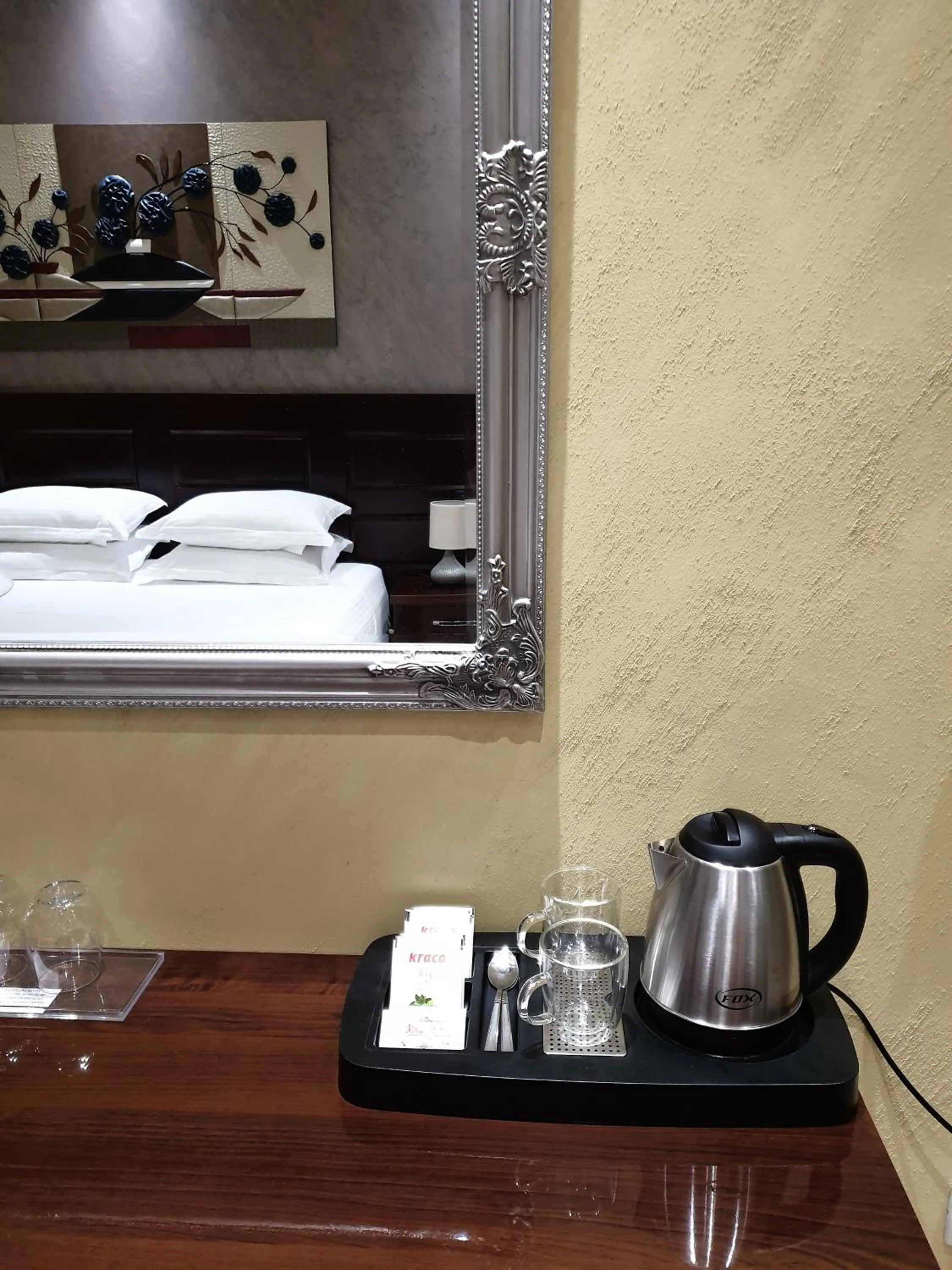 Coffee/tea facilities in Comfort Hotel