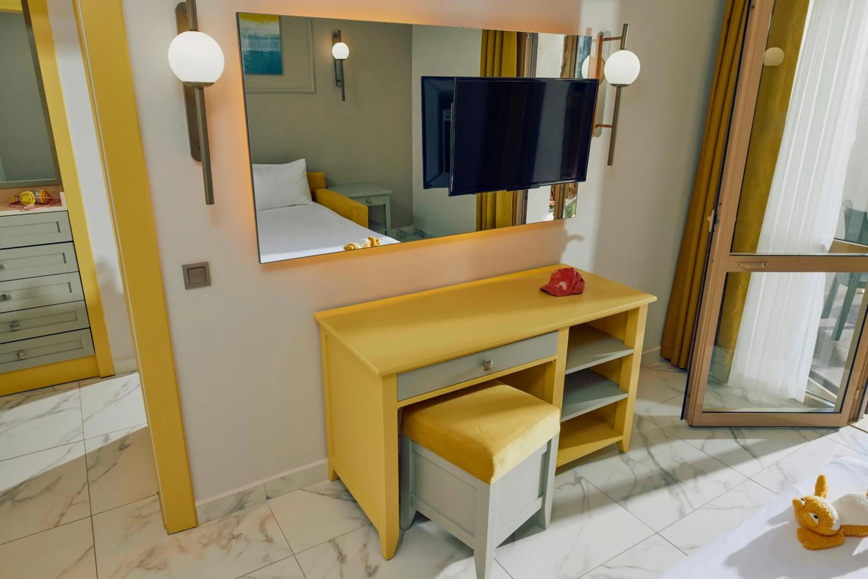 TV and multimedia, Bed in TUI MAGIC LIFE Belek