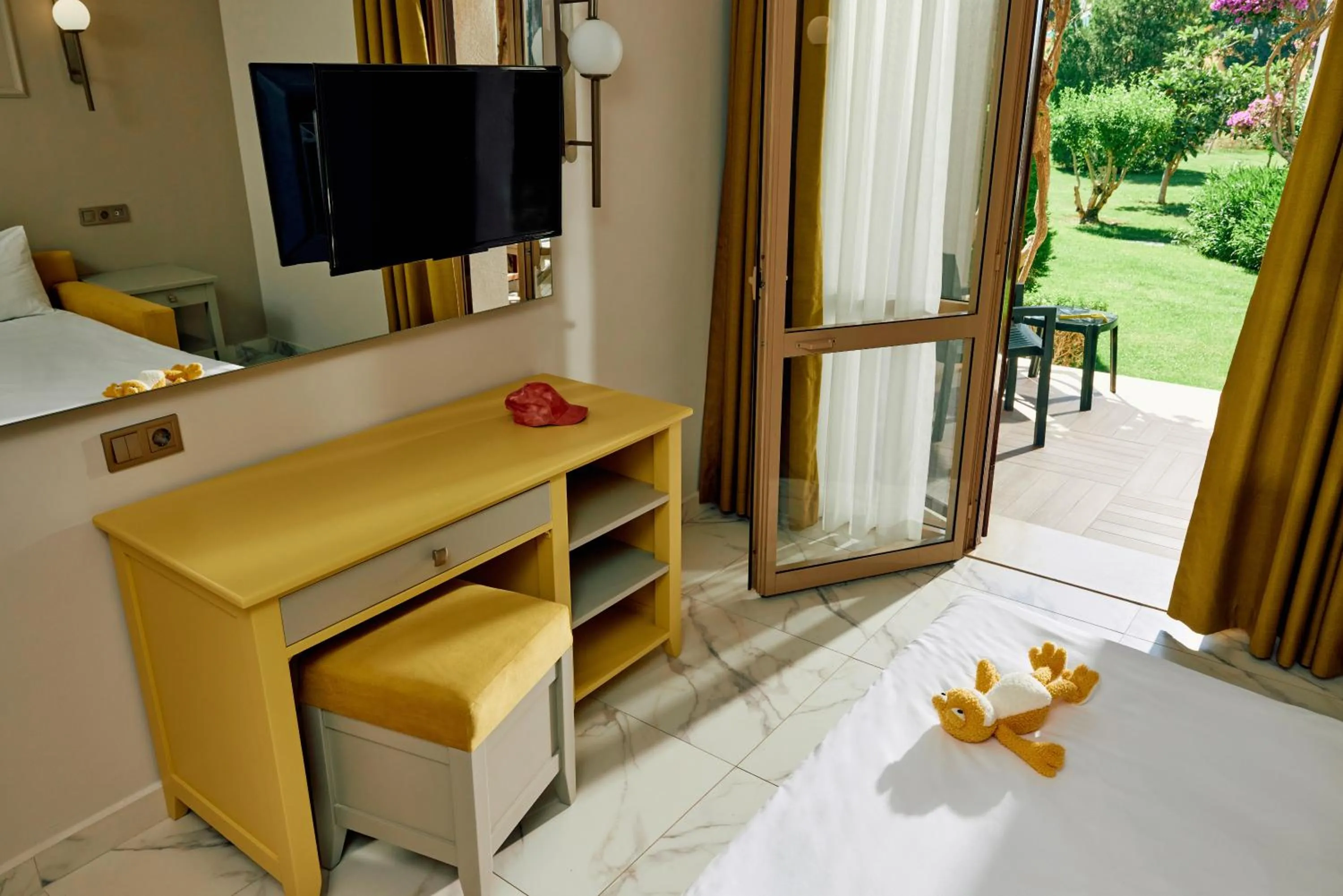 TV and multimedia, Bed in TUI MAGIC LIFE Belek