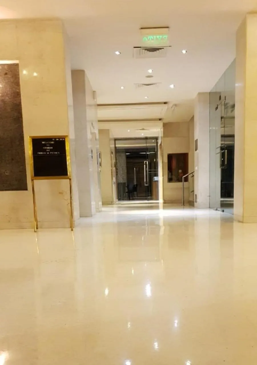 Lobby or reception in Udman Hotel Panchshila Park