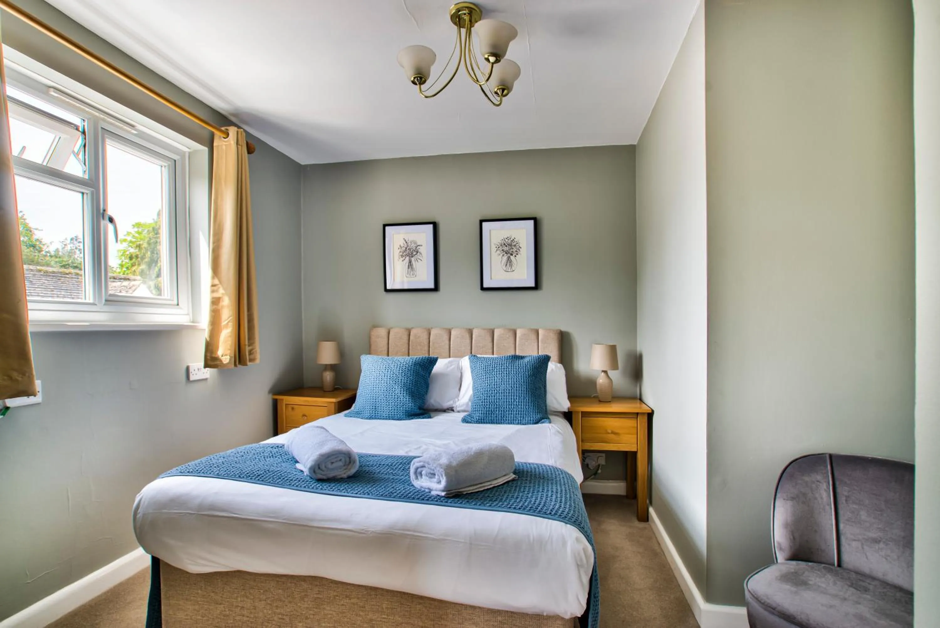 Bed in The Vines Hotel