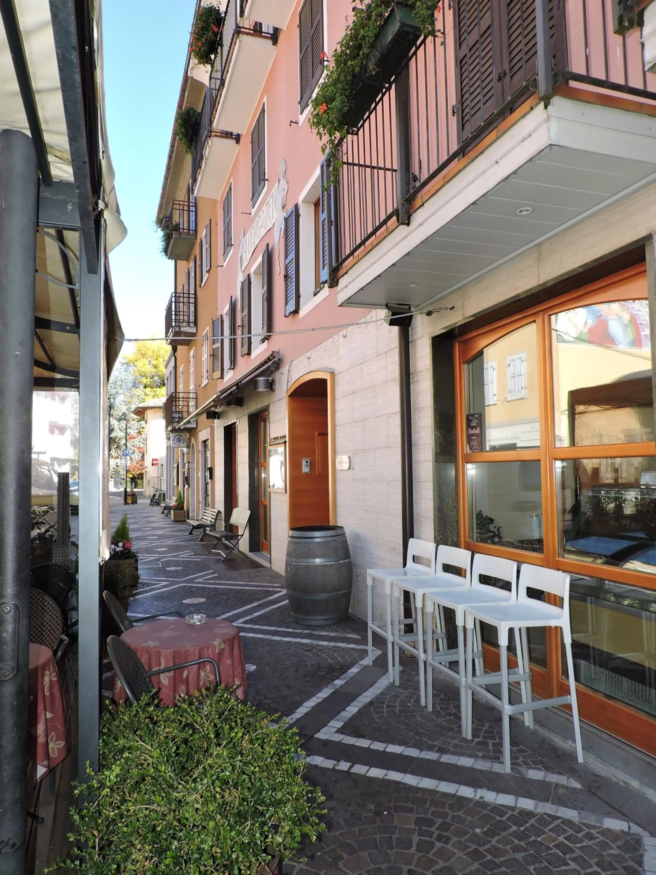 Patio in Hotel Zeni