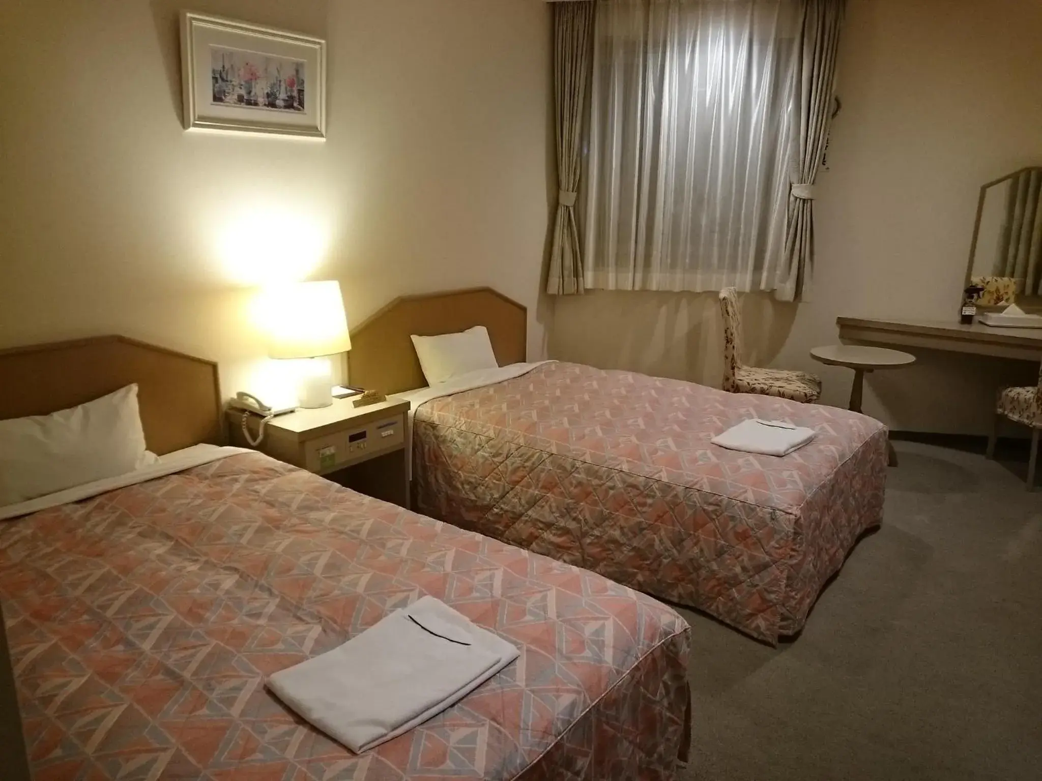 Deluxe Twin Room in Hotel Lakeland Hikone Deluxe Twin Room in Hotel Lakeland Hikone