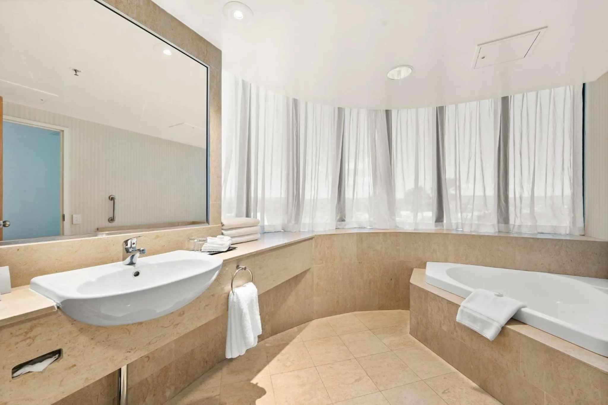 Bathroom in Crowne Plaza Surfers Paradise by IHG